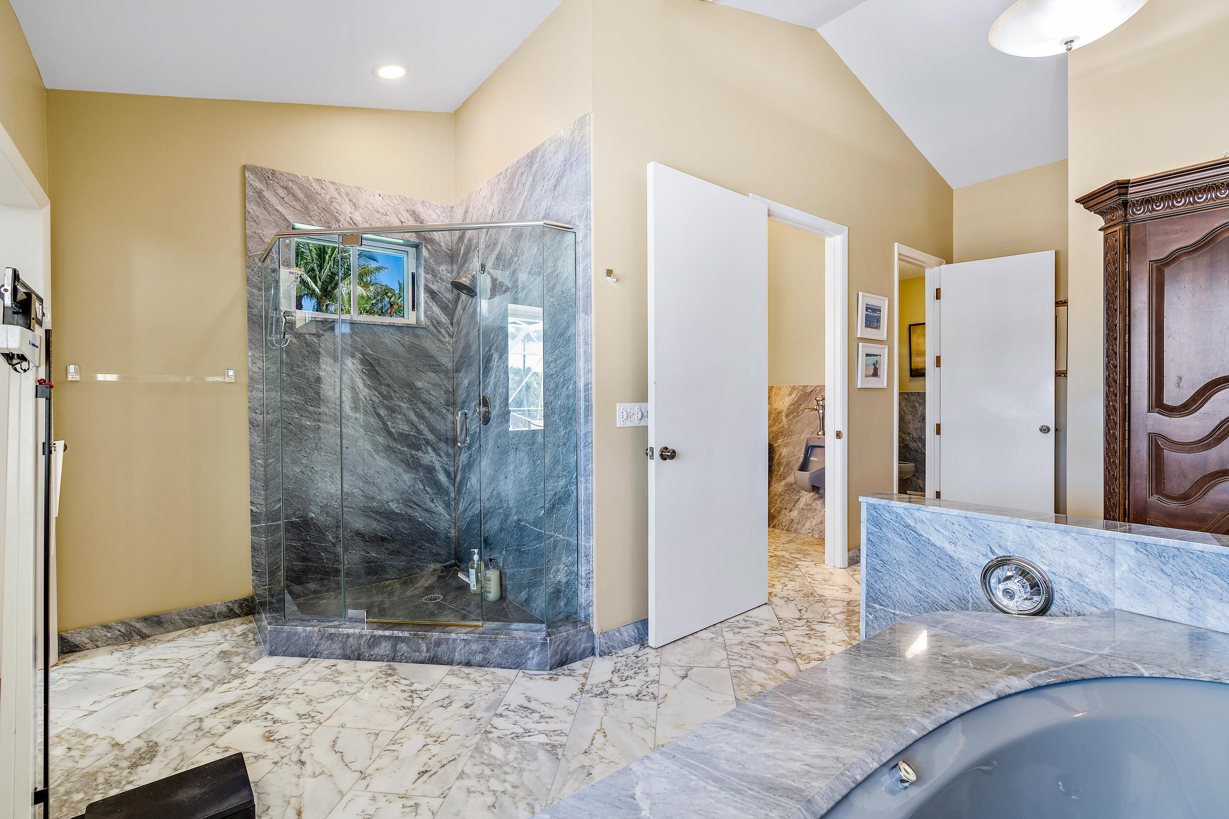 Golden Gate - Residential
