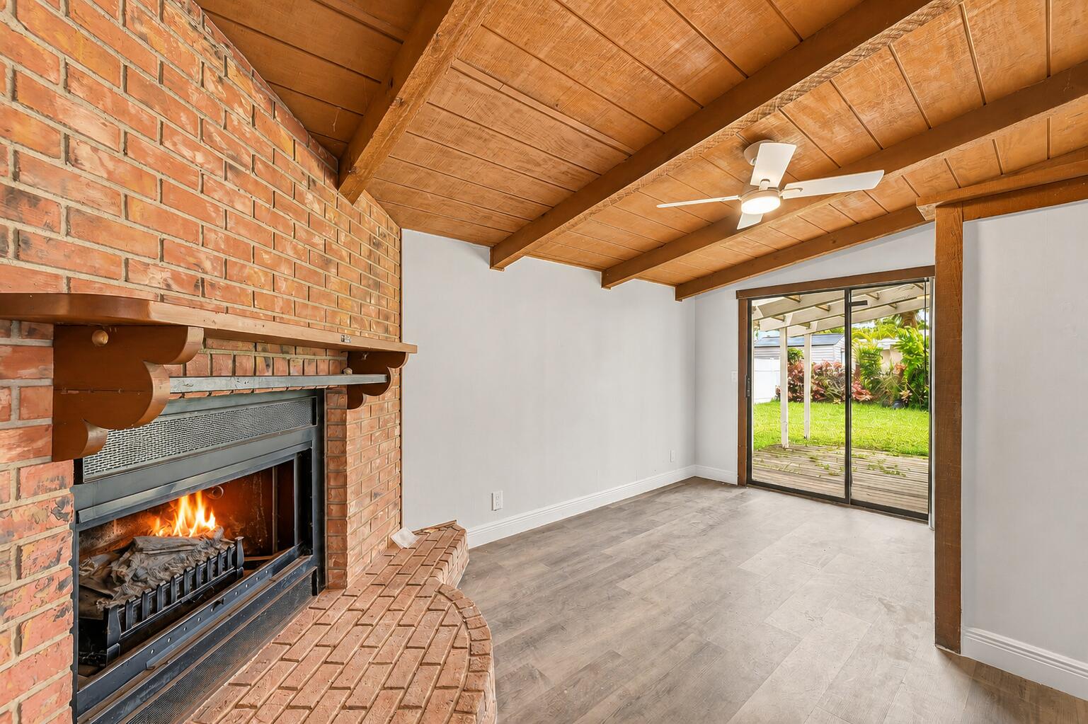 LAUDERDALE LAKES WEST GATE SEC 1 - Residential