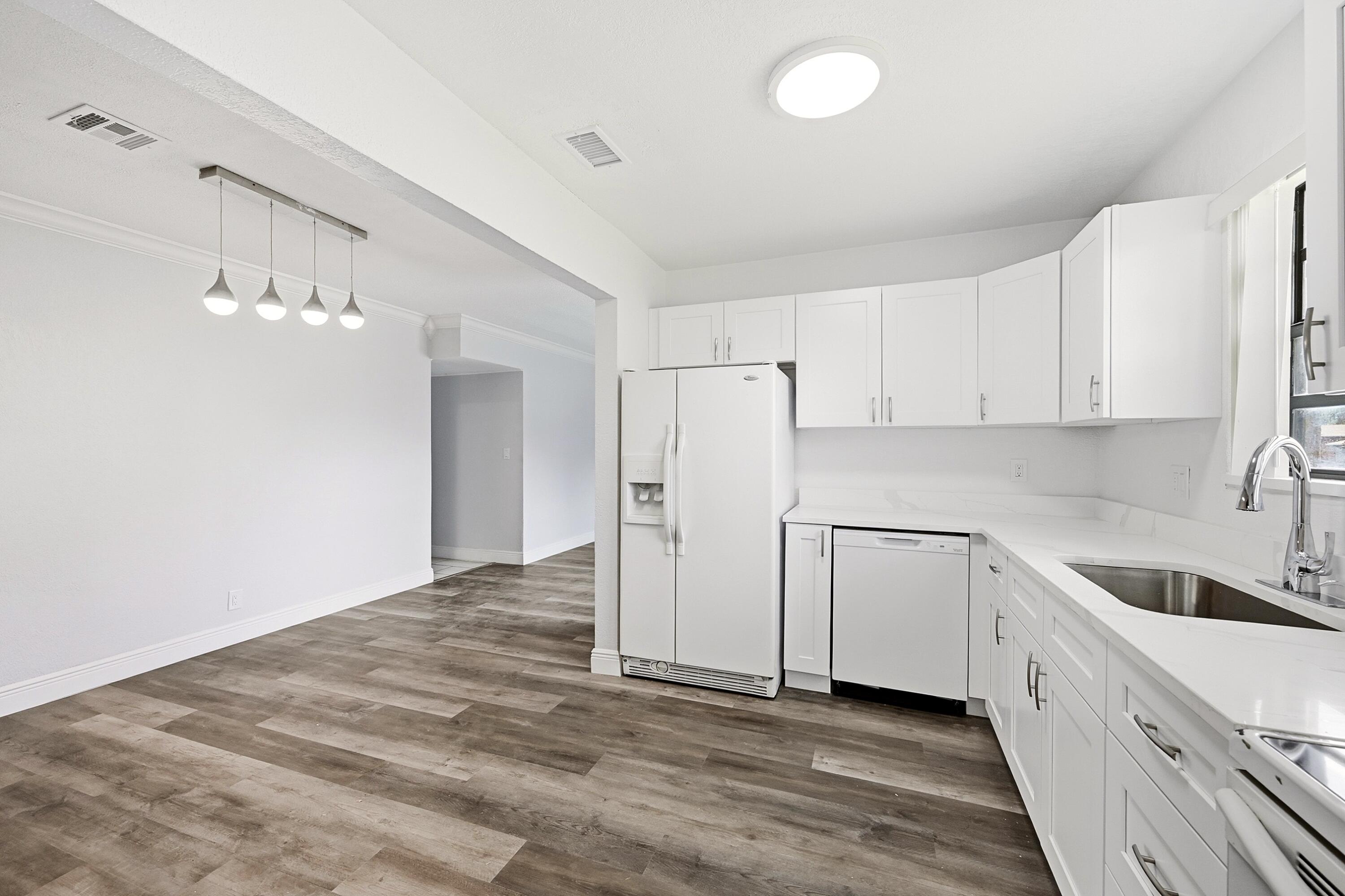 LAUDERDALE LAKES WEST GATE SEC 1 - Residential