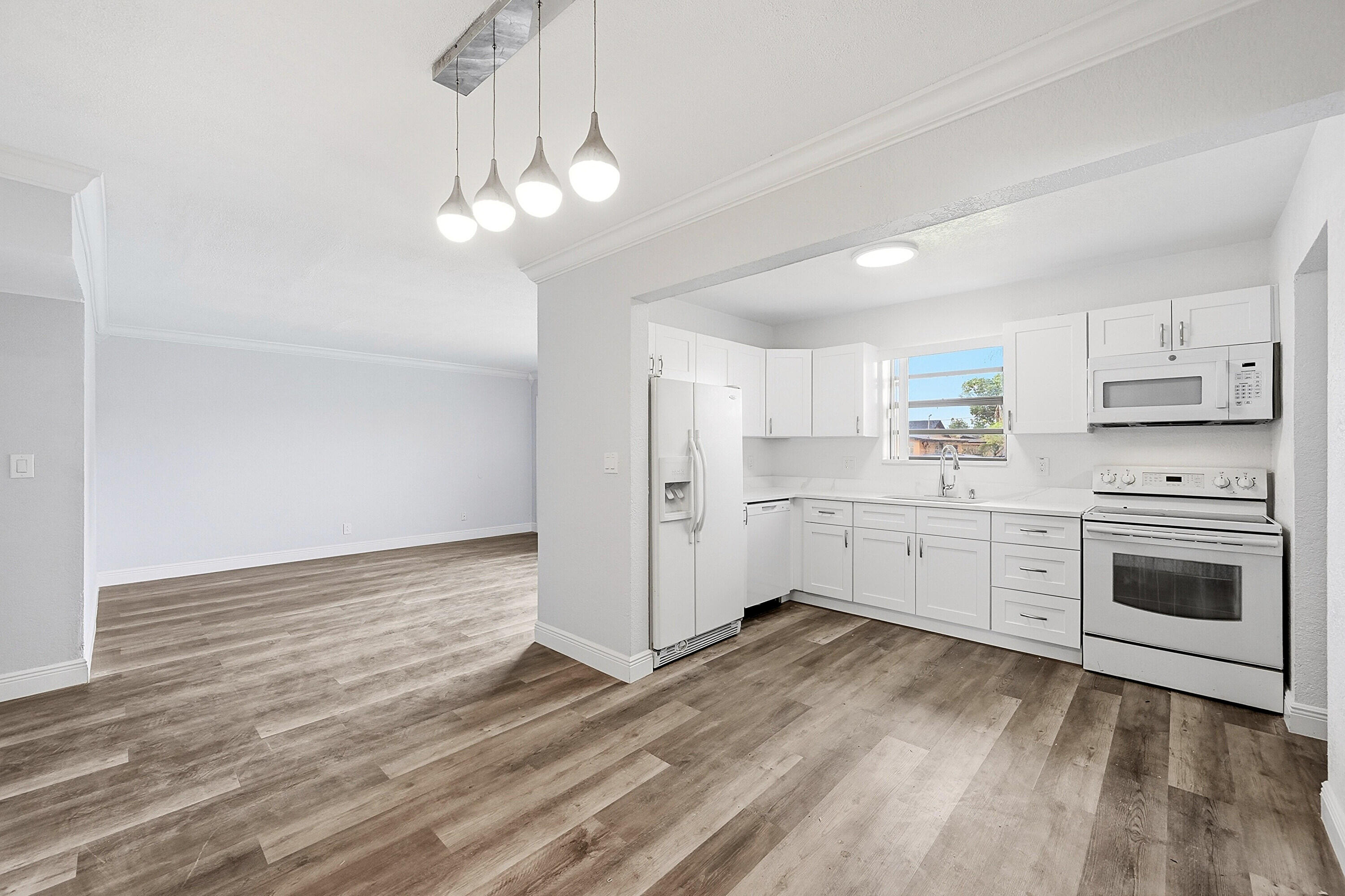 LAUDERDALE LAKES WEST GATE SEC 1 - Residential