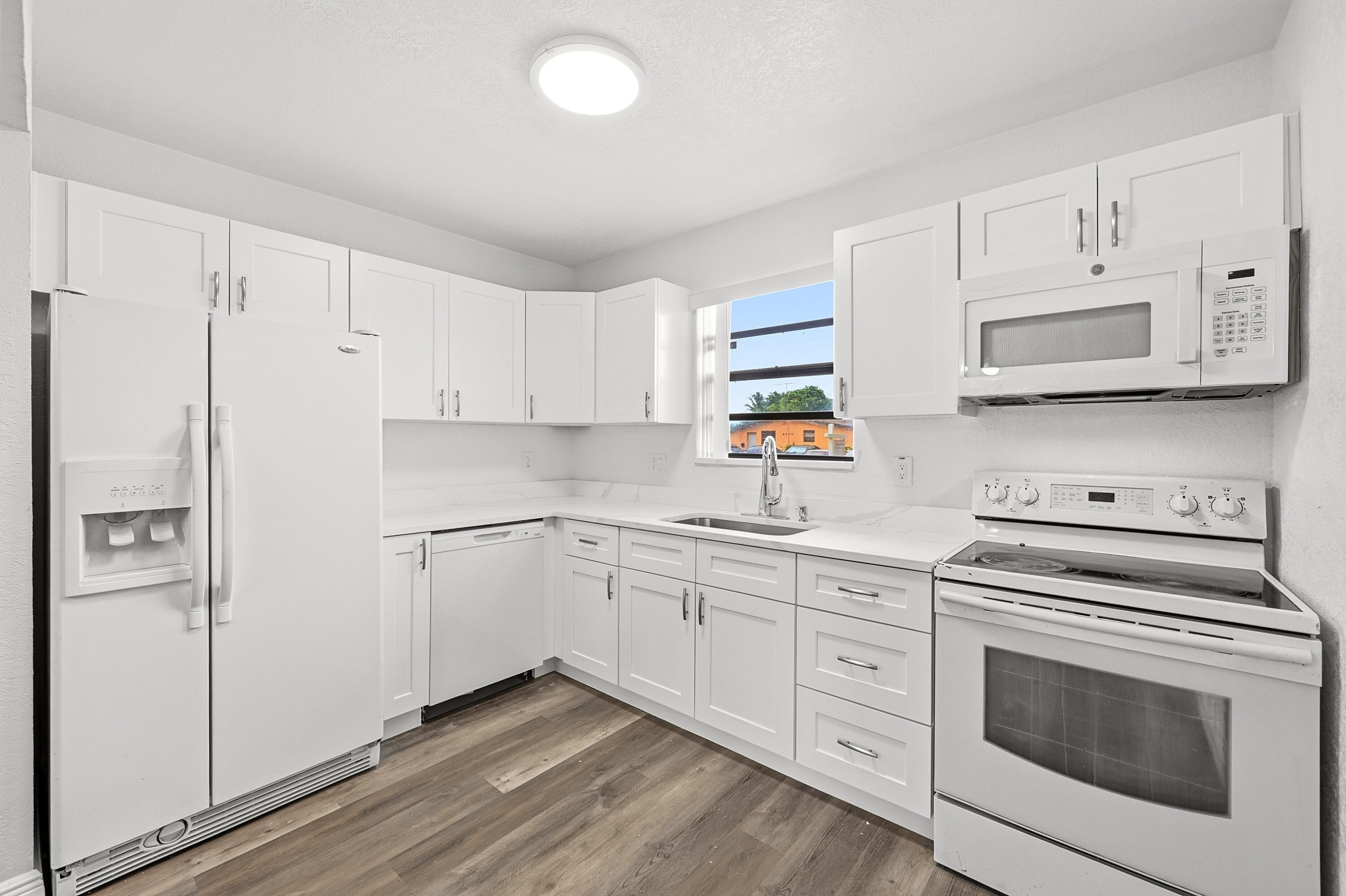 LAUDERDALE LAKES WEST GATE SEC 1 - Residential