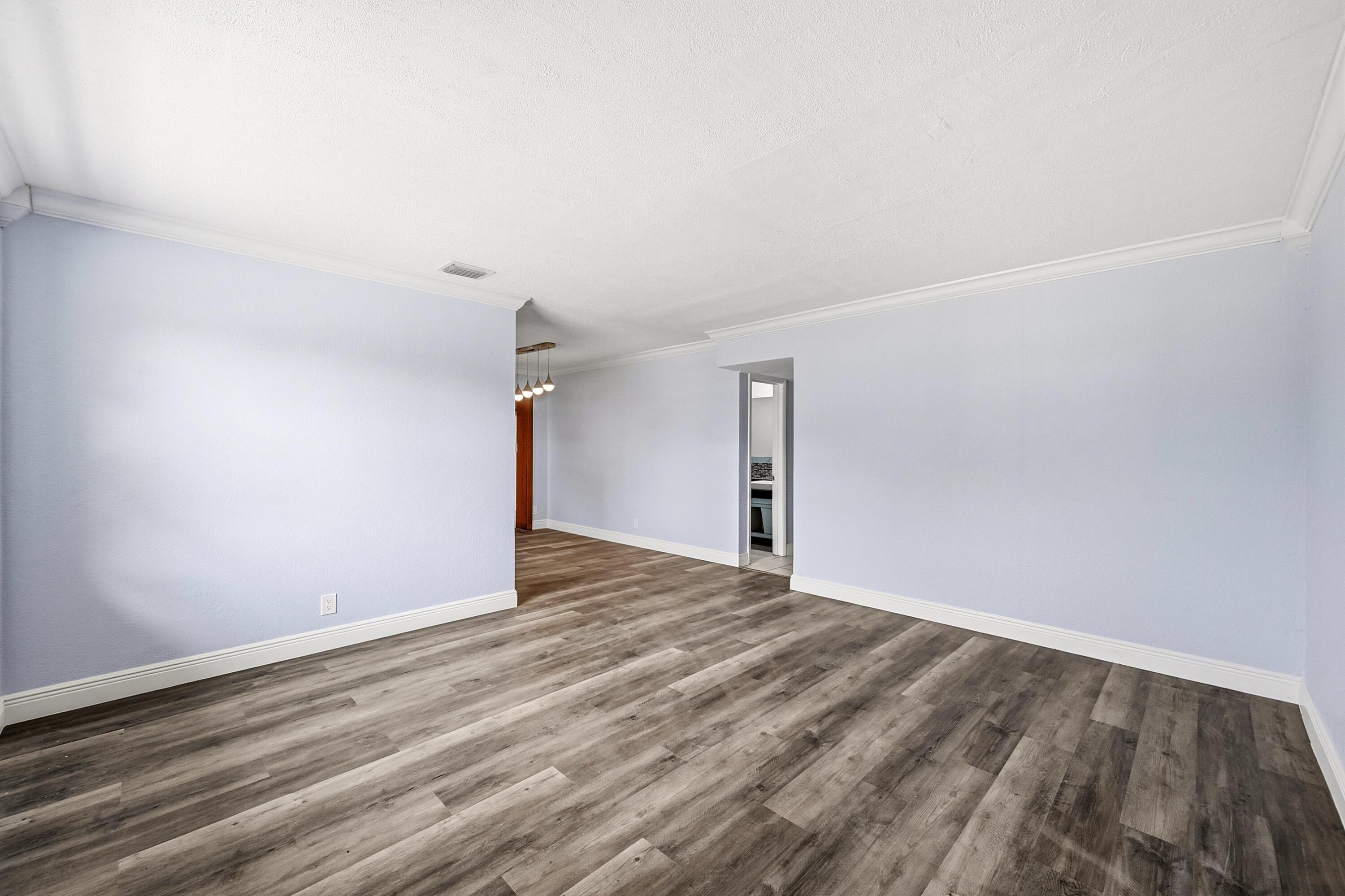 LAUDERDALE LAKES WEST GATE SEC 1 - Residential
