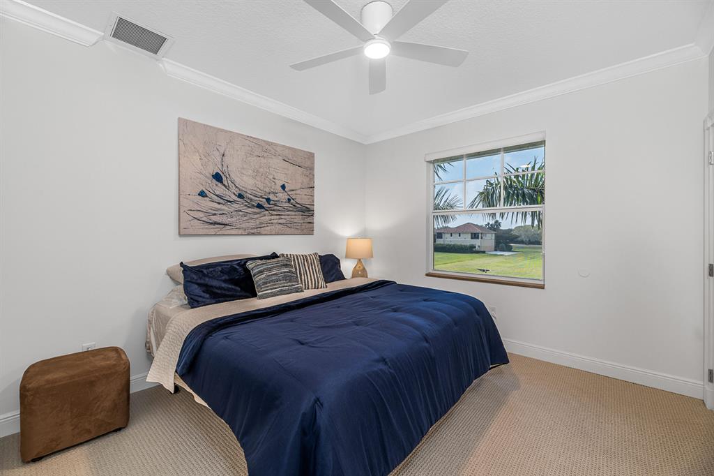 WELLINGTON AERO CLUB OF THE LANDINGS AT WELLINGTON - Residential