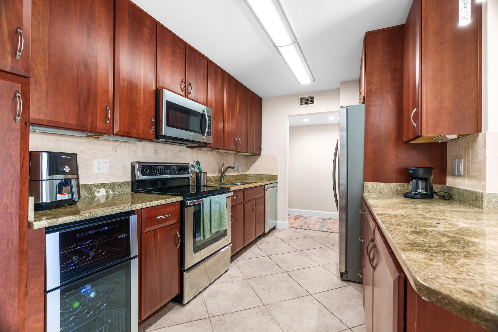 TIERRA DEL MAR CONDO - Residential Lease