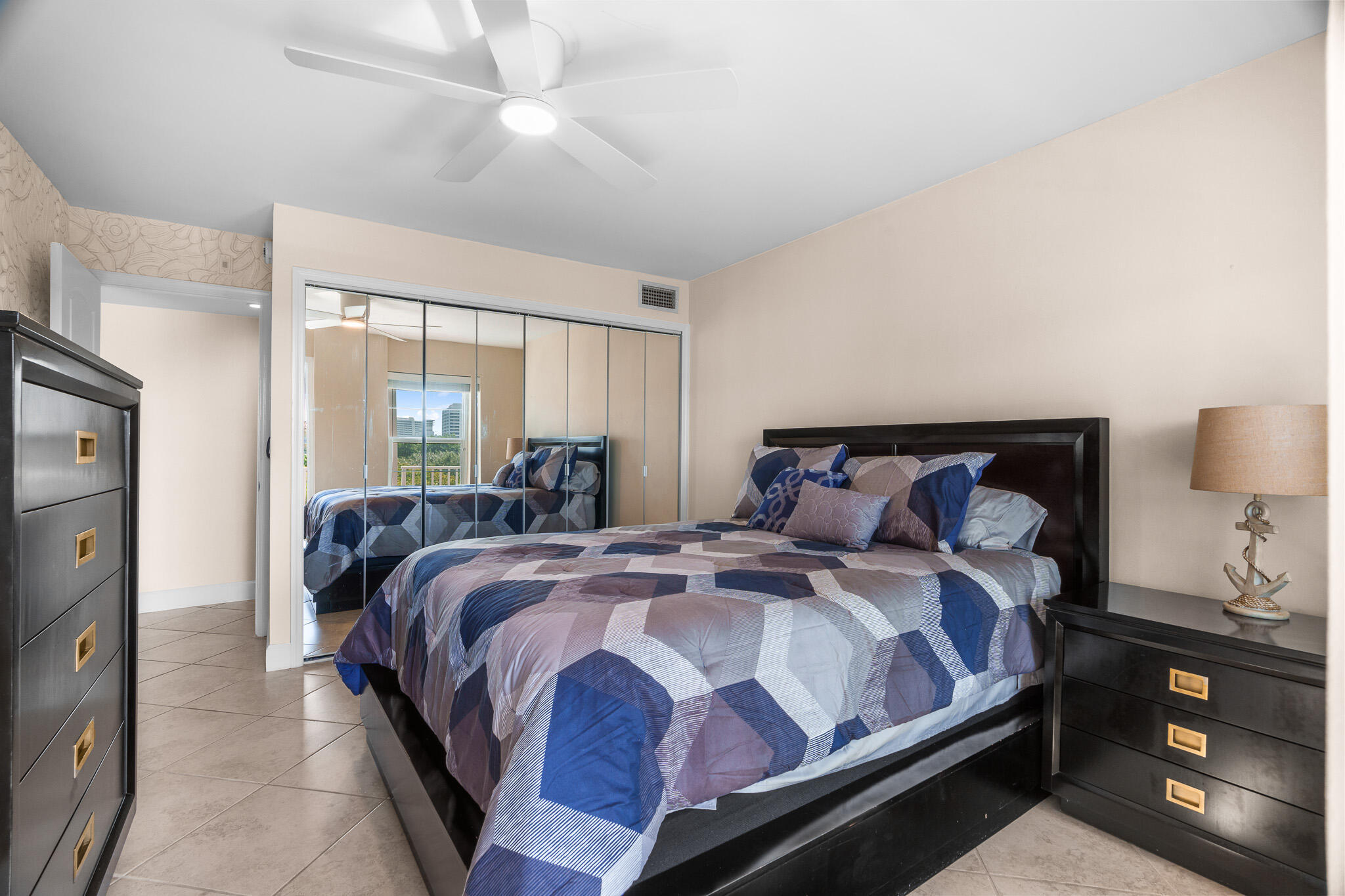 TIERRA DEL MAR CONDO - Residential Lease
