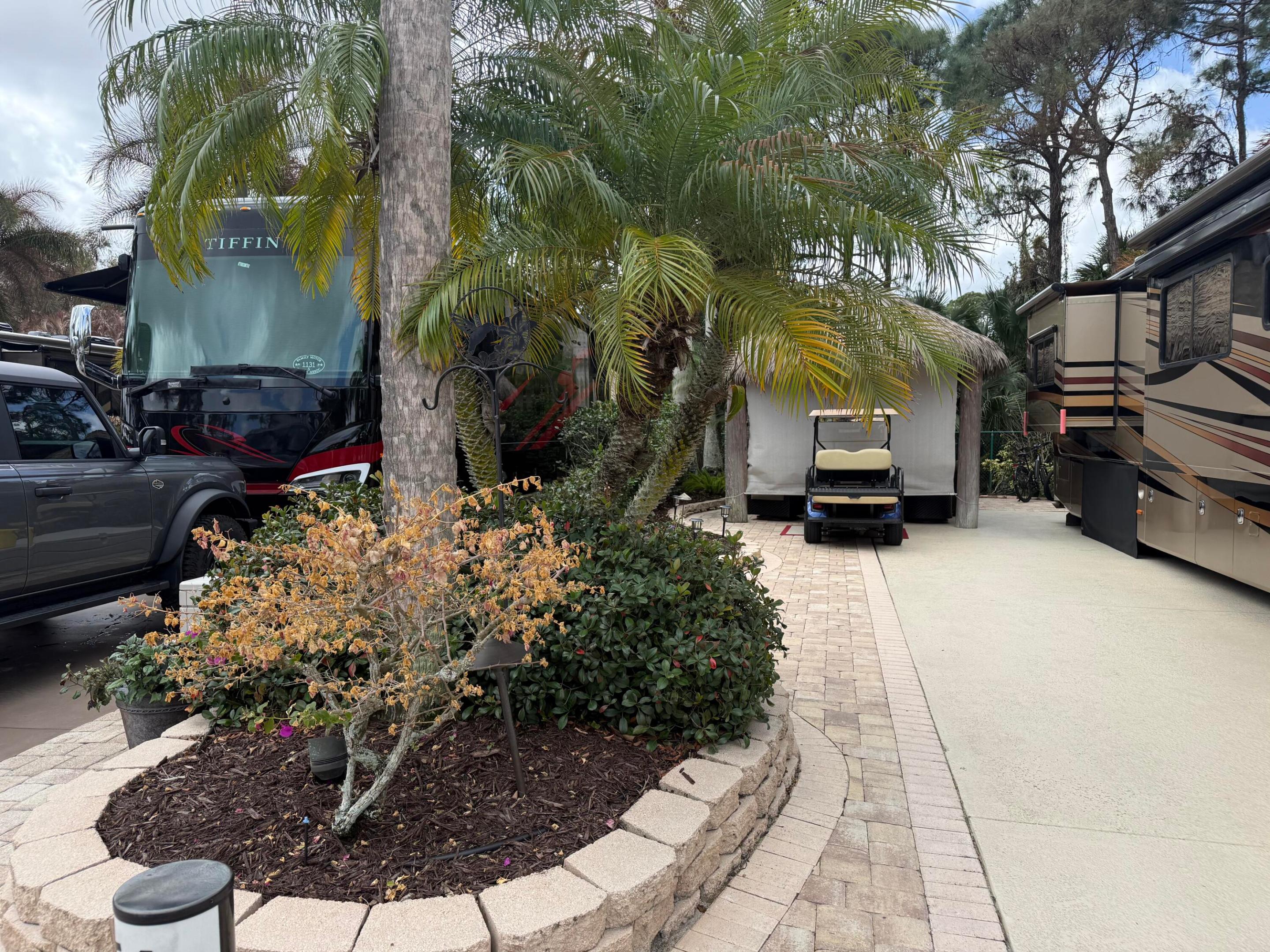 Outdoor Resort - Land