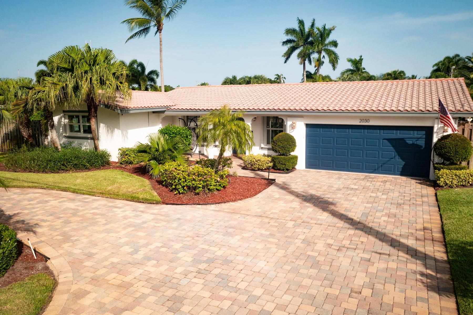 Lighthouse Point Estates - Residential
