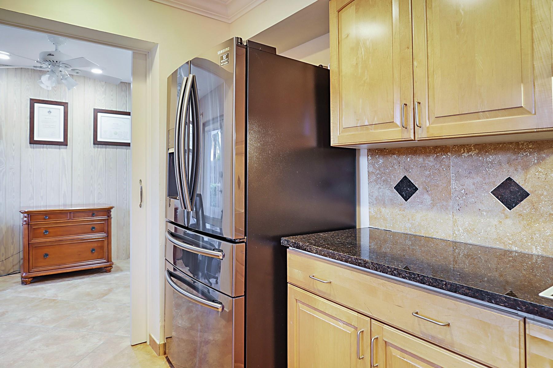 Lighthouse Point Estates - Residential