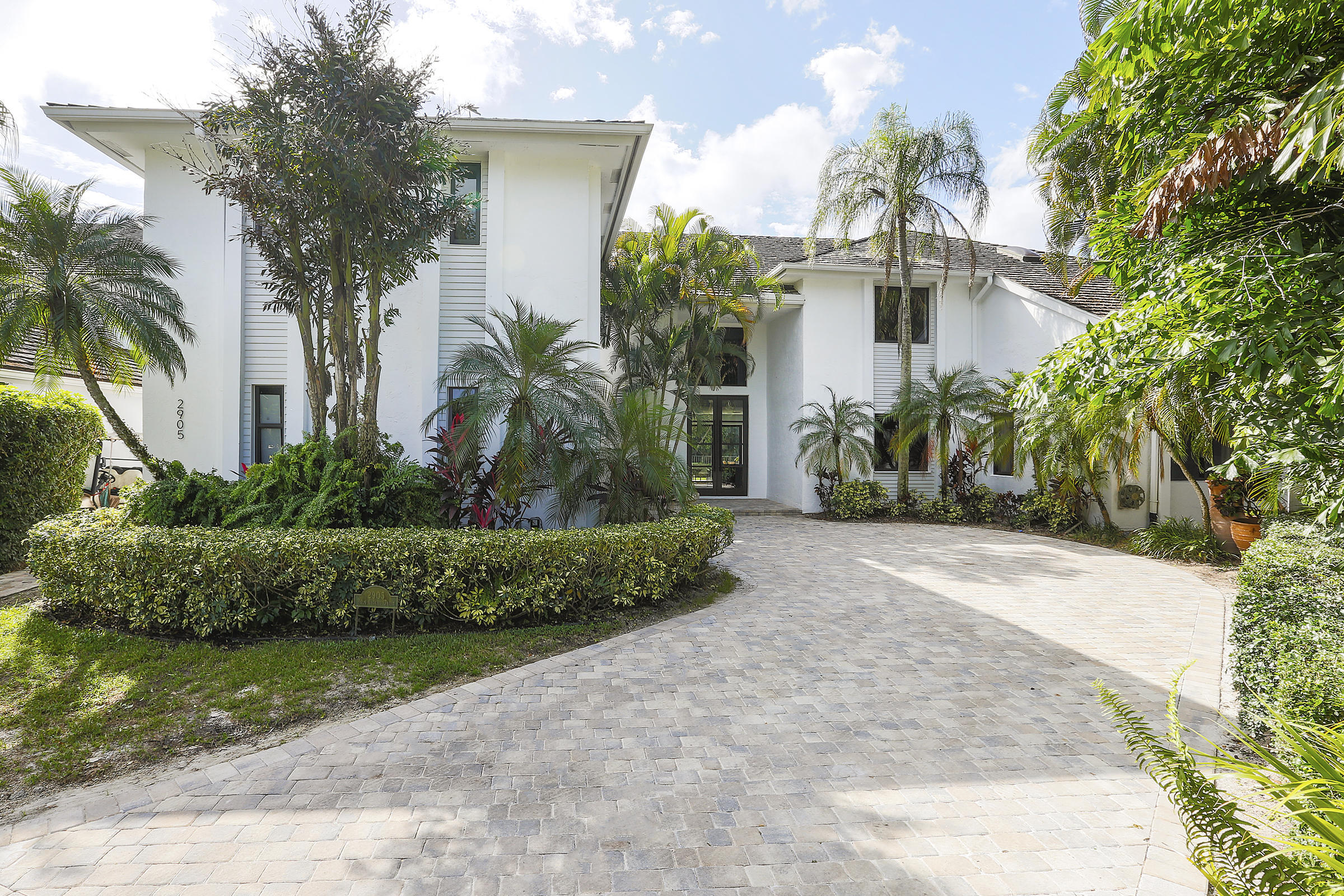POLO ISLAND OF PALM BEACH POLO AND COUNTRY CLUB WE - Residential Lease