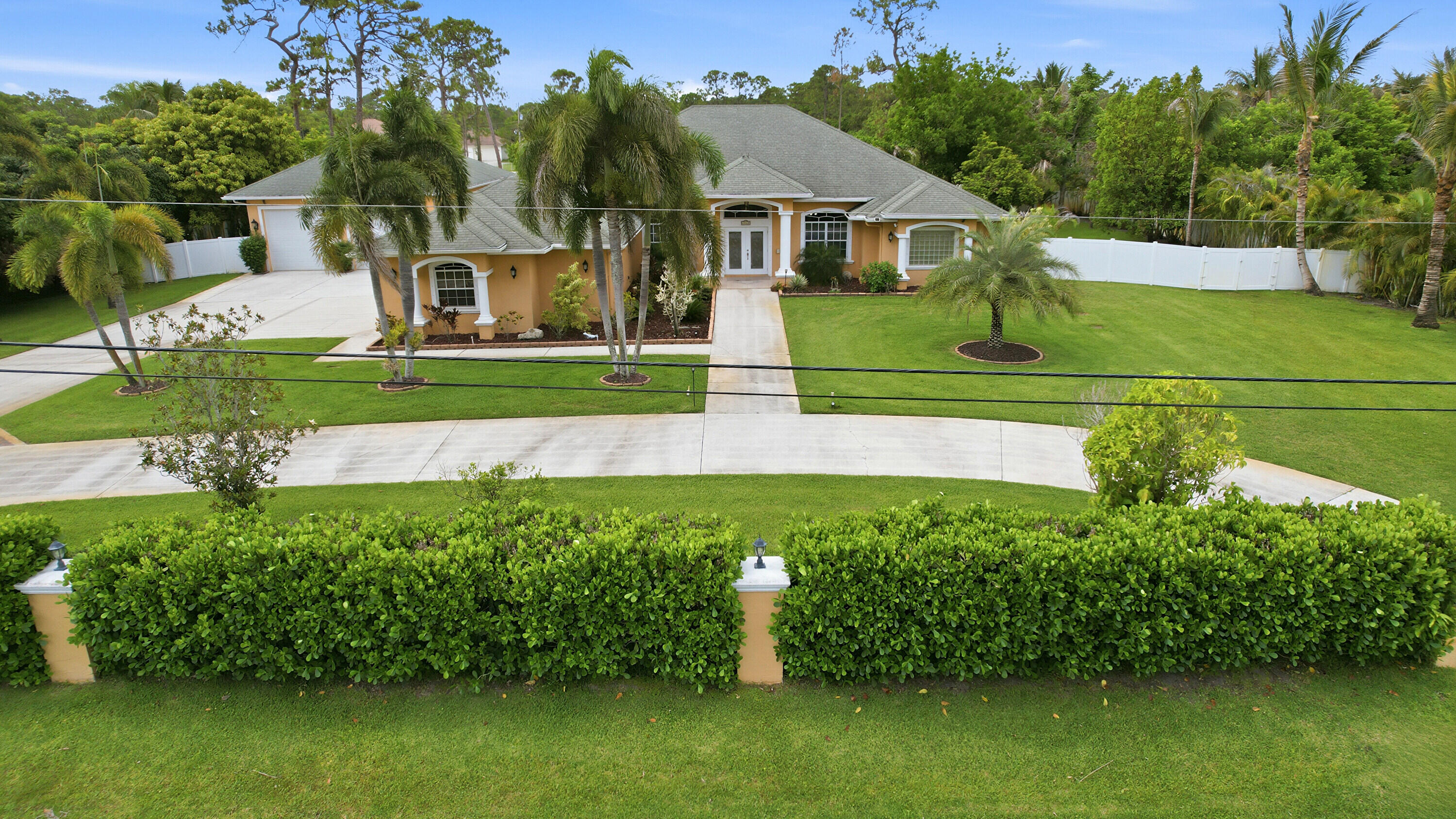LOXAHATCHEE - Residential