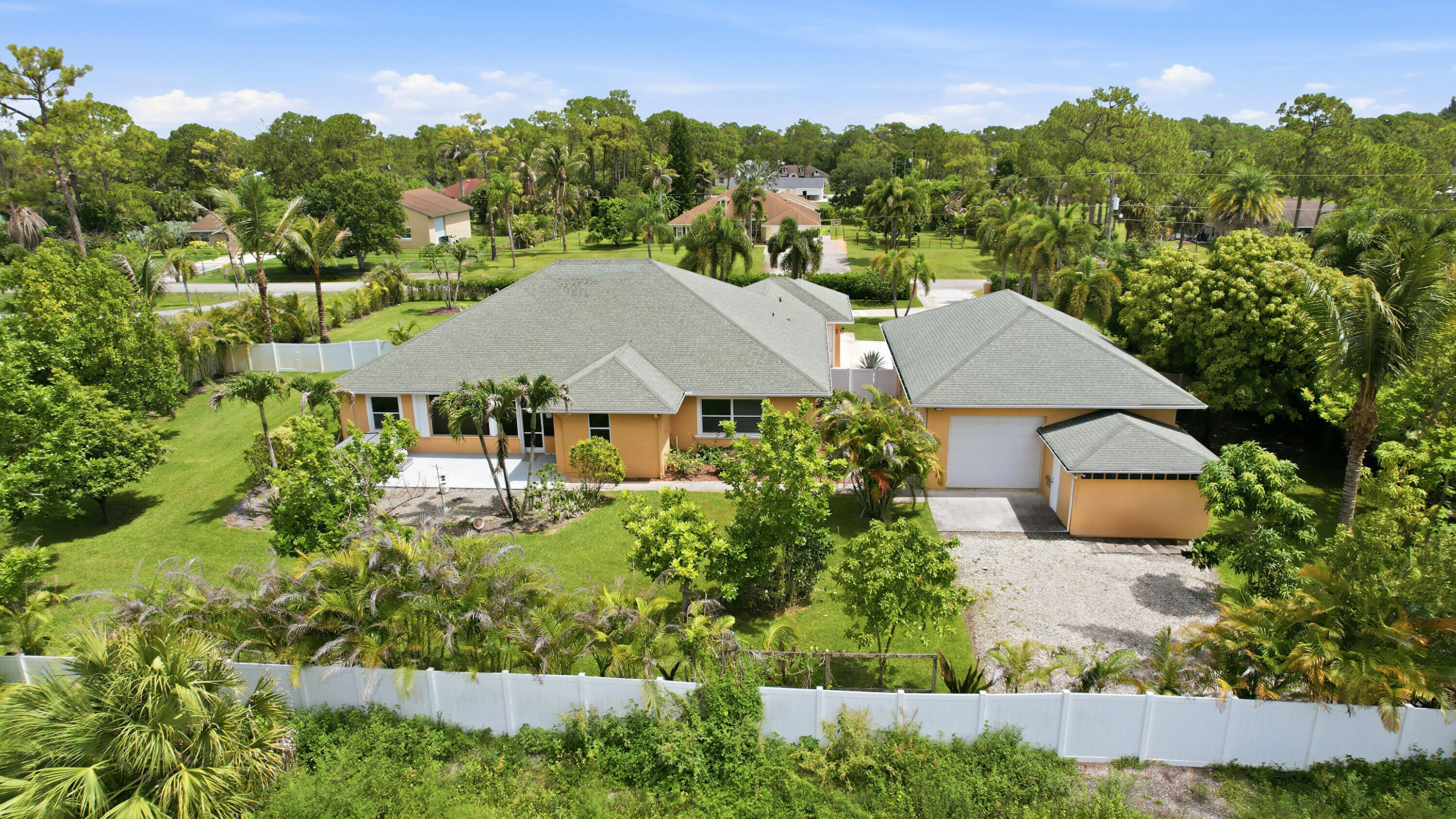 LOXAHATCHEE - Residential