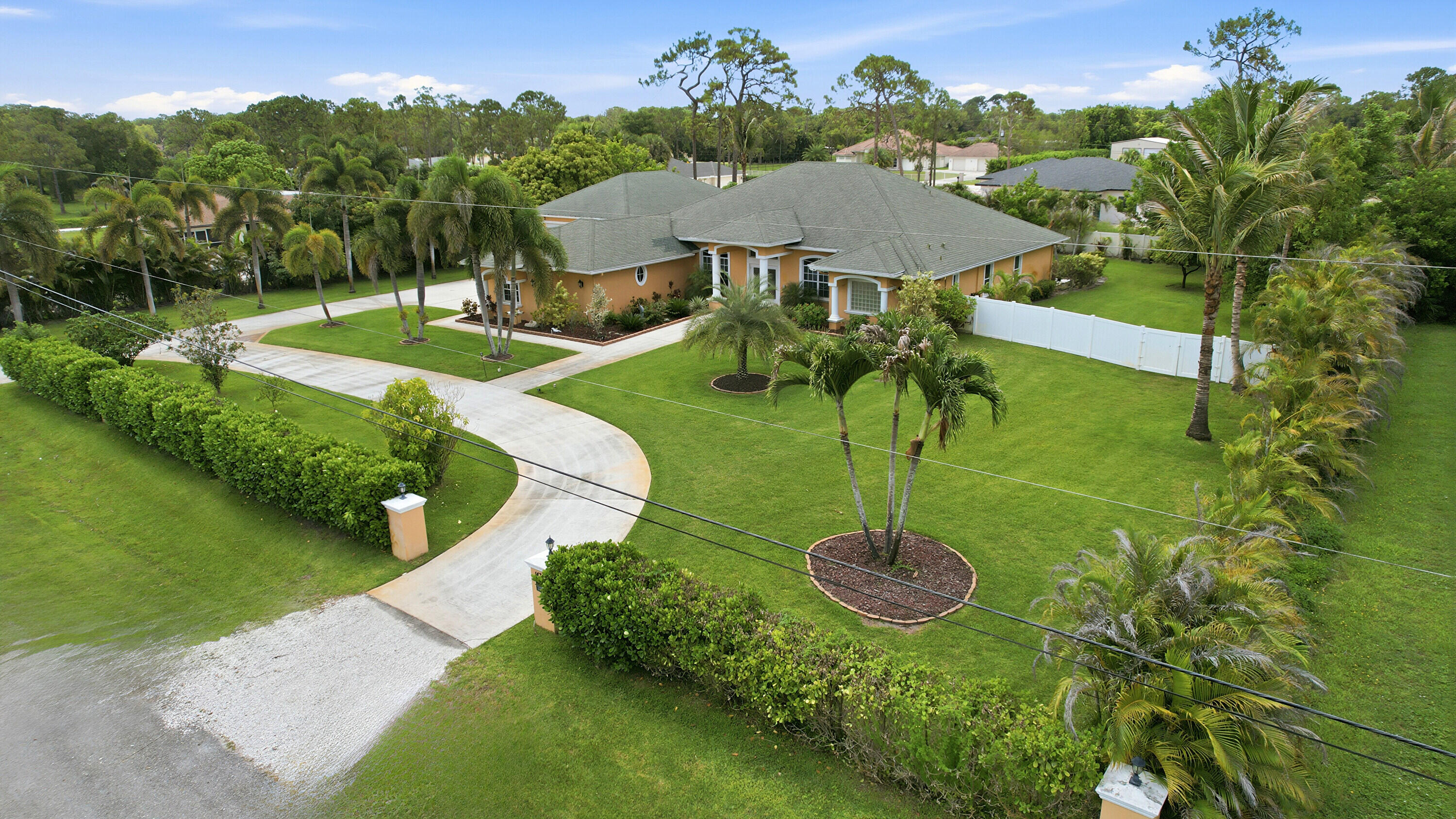 LOXAHATCHEE - Residential