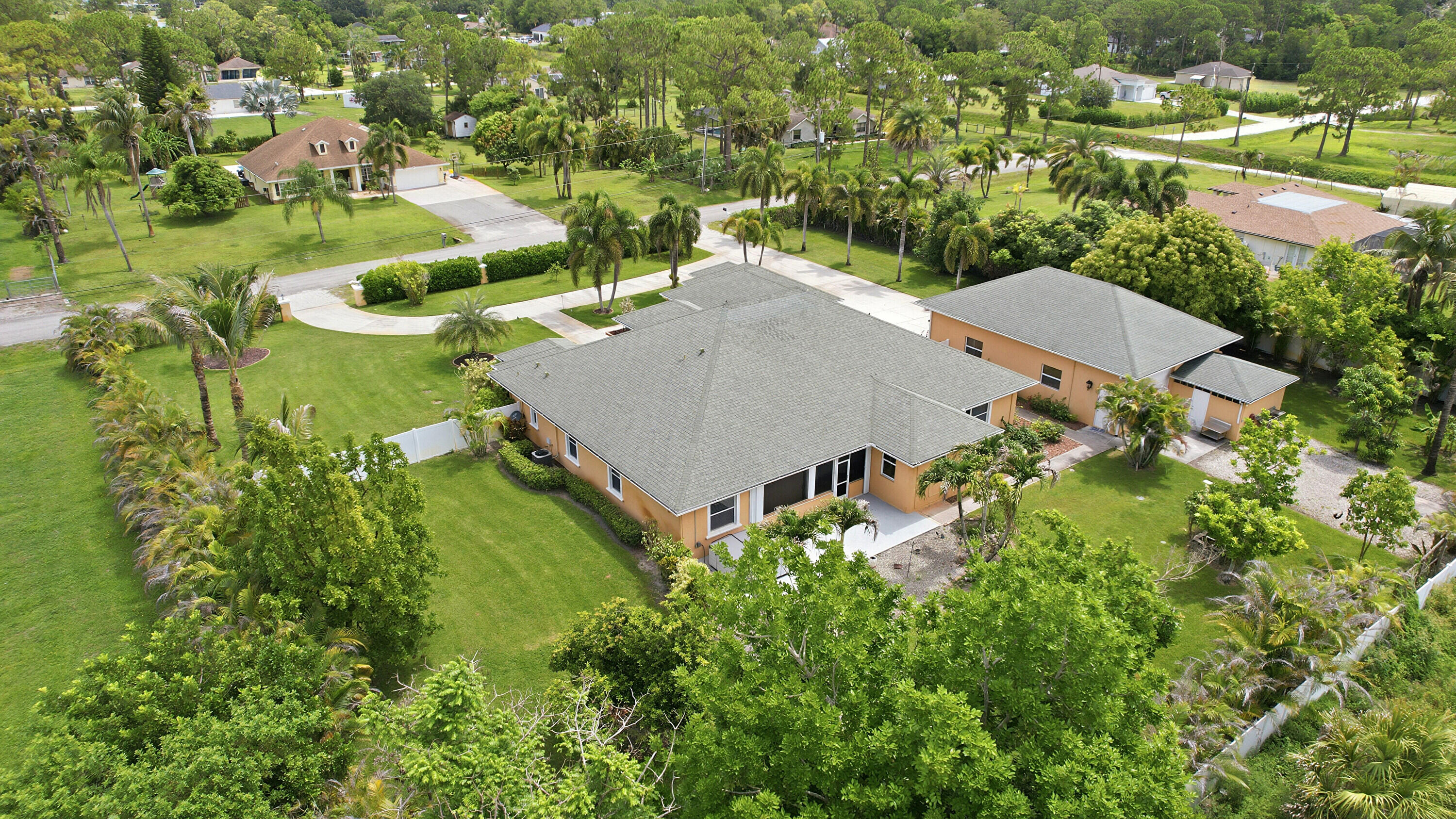 LOXAHATCHEE - Residential