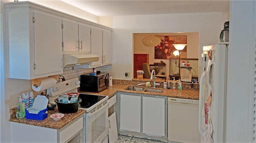 Lucerne Homes East 02 - Residential