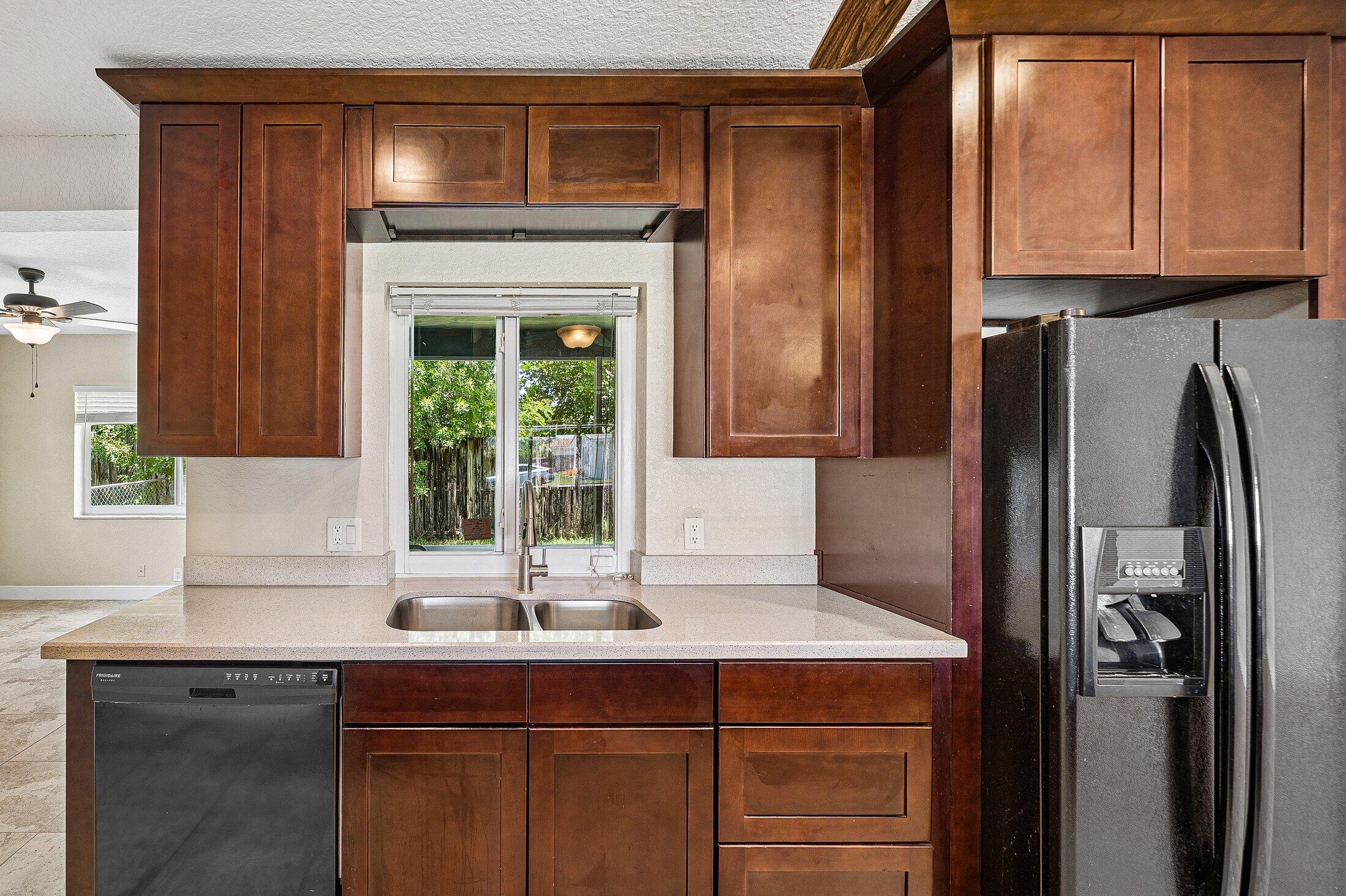 BONITA PARK - Residential