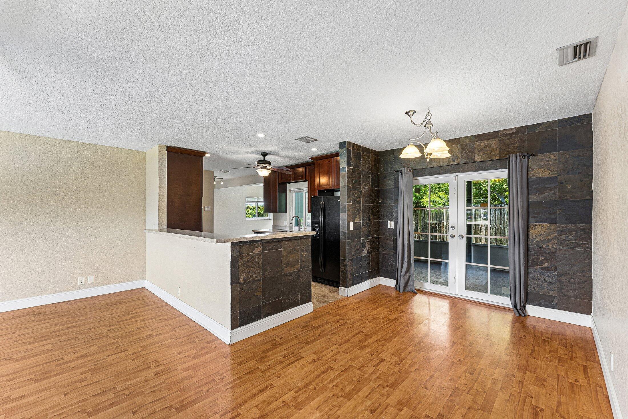 BONITA PARK - Residential