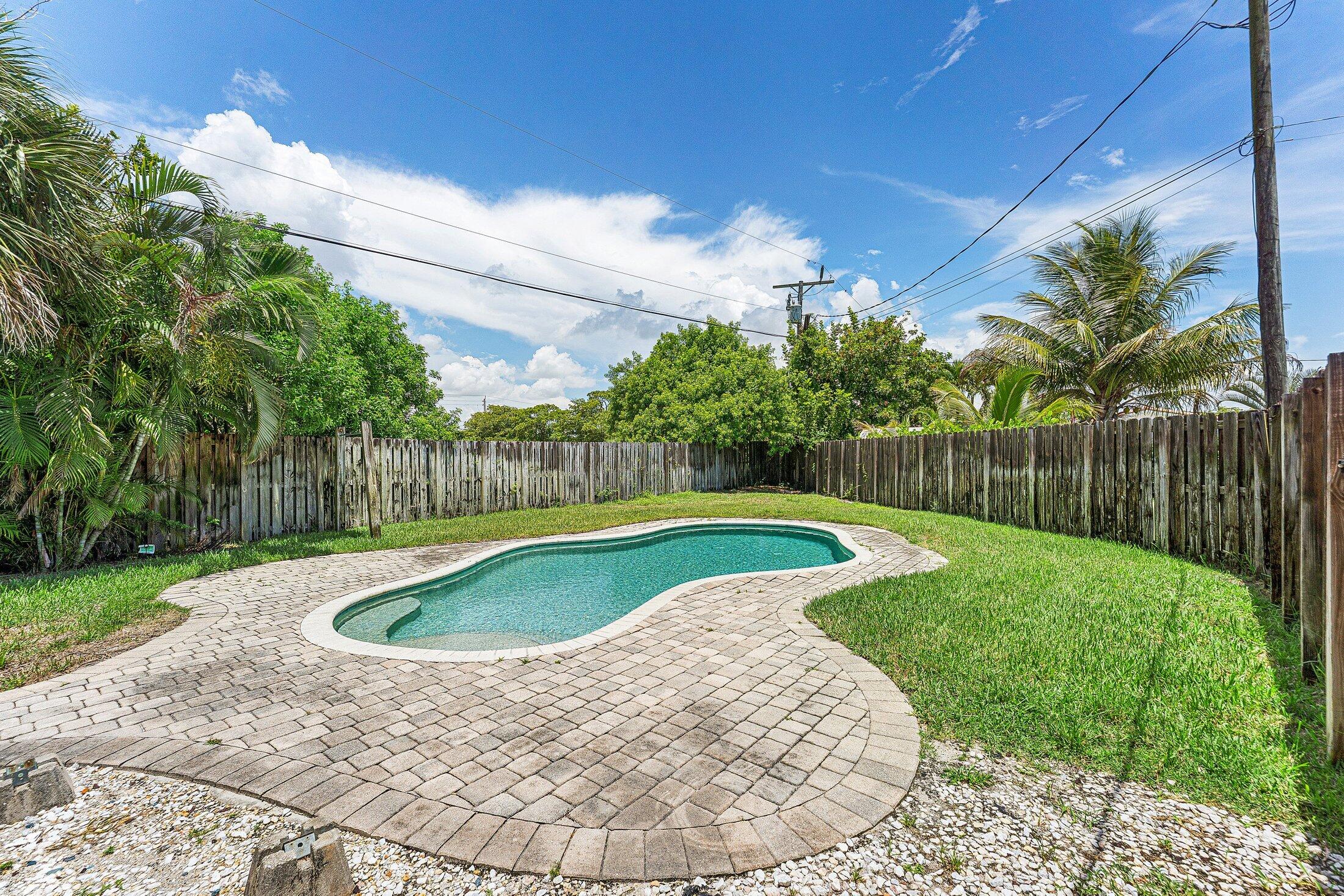 BONITA PARK - Residential
