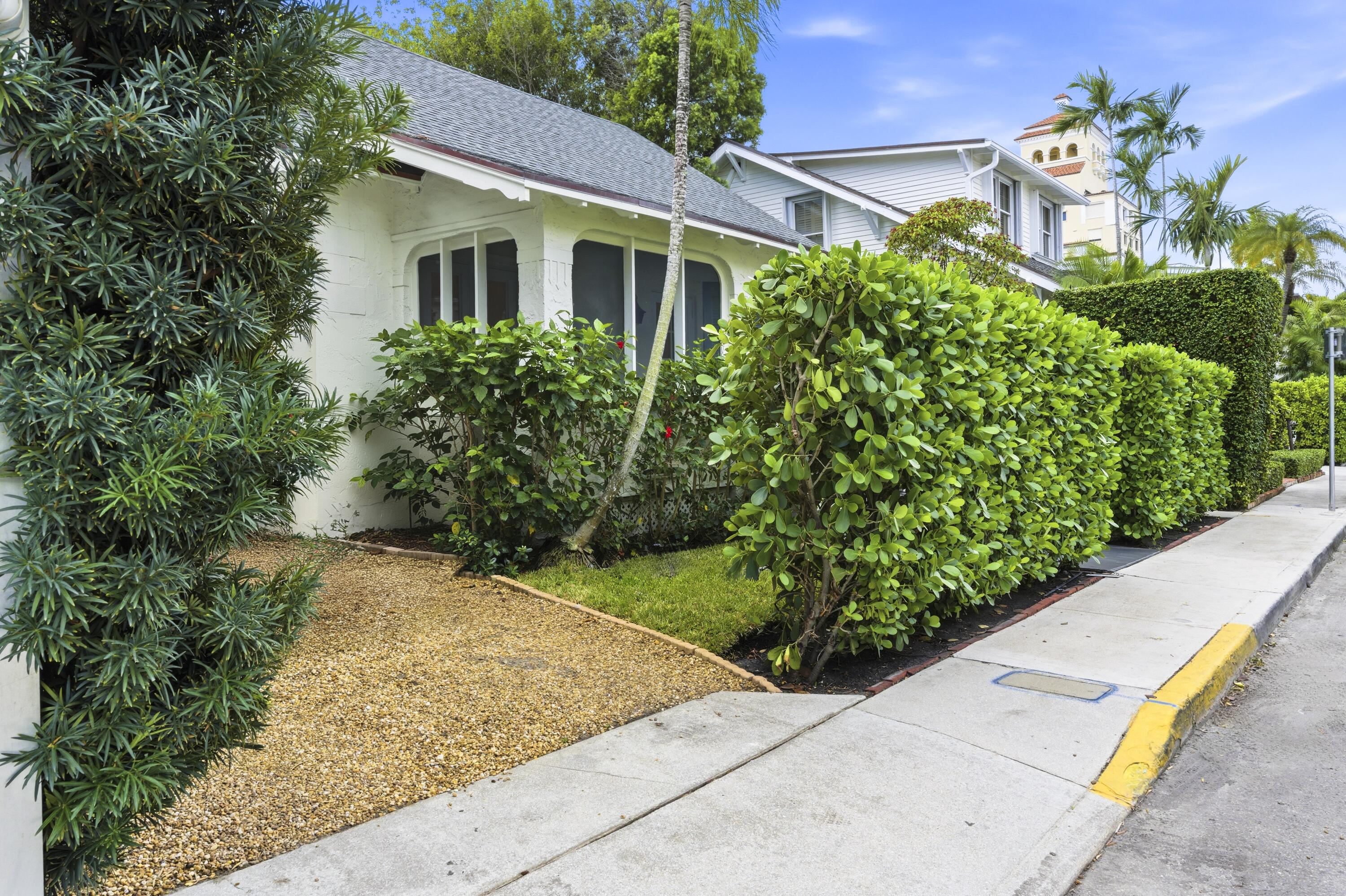 BUNGALOW PARK ADD - Residential