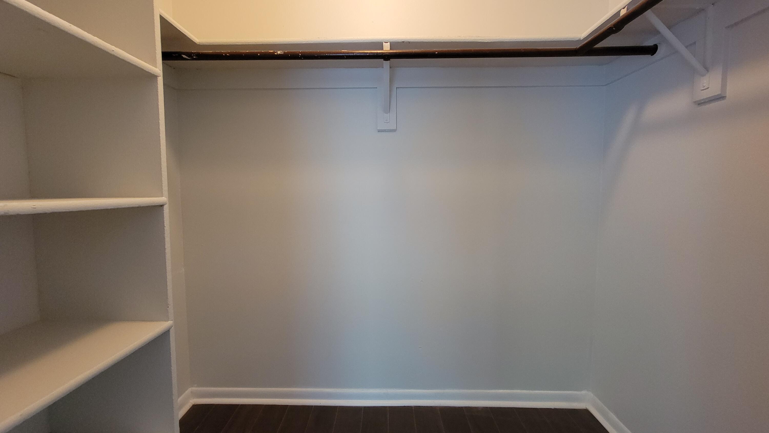 PRESIDENTIAL GOLFVIEW CONDO - Residential