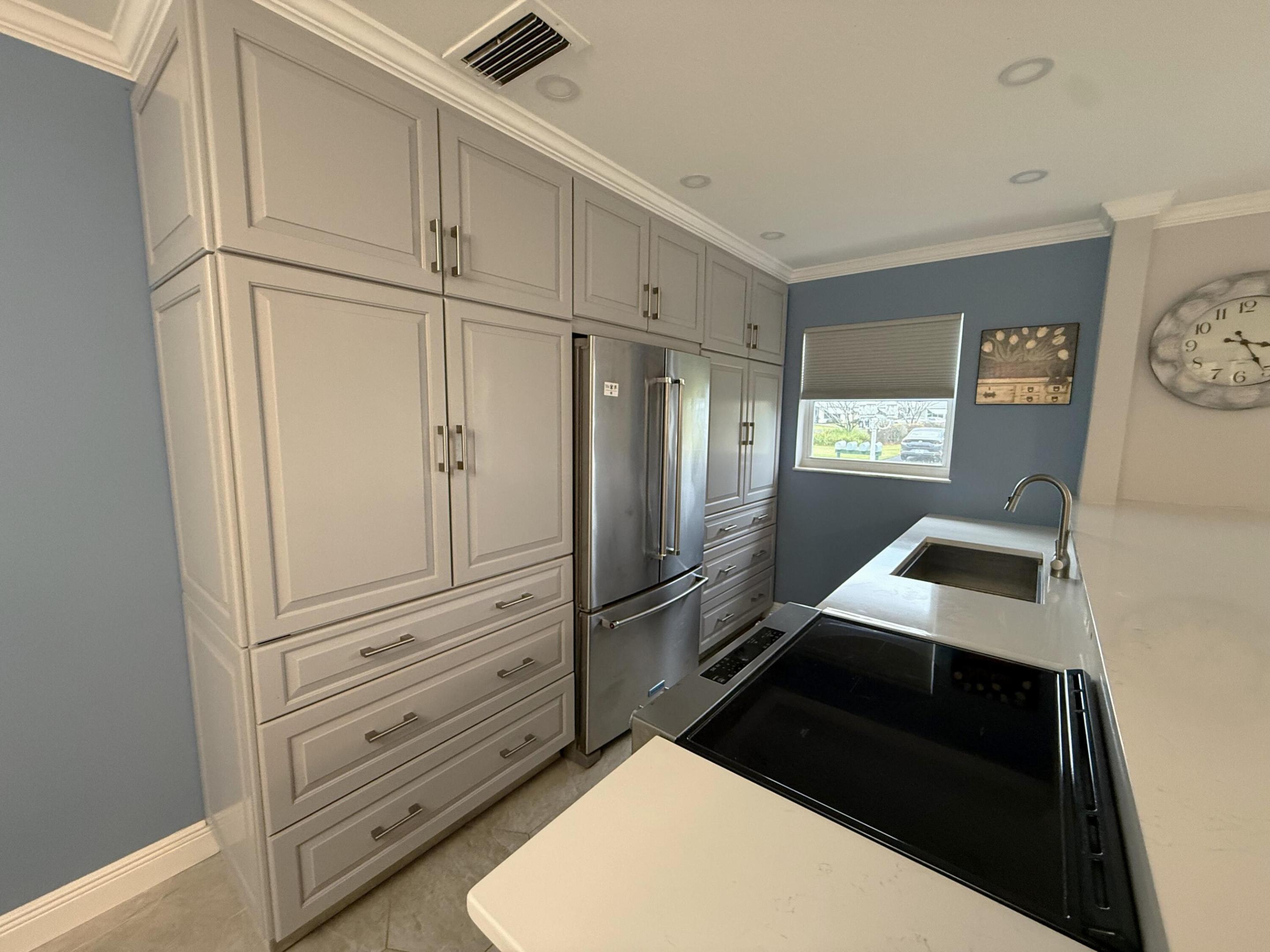 HIGH POINT OF FORT PIERCE CONDOMINIUM SECTION 1 - Residential Lease