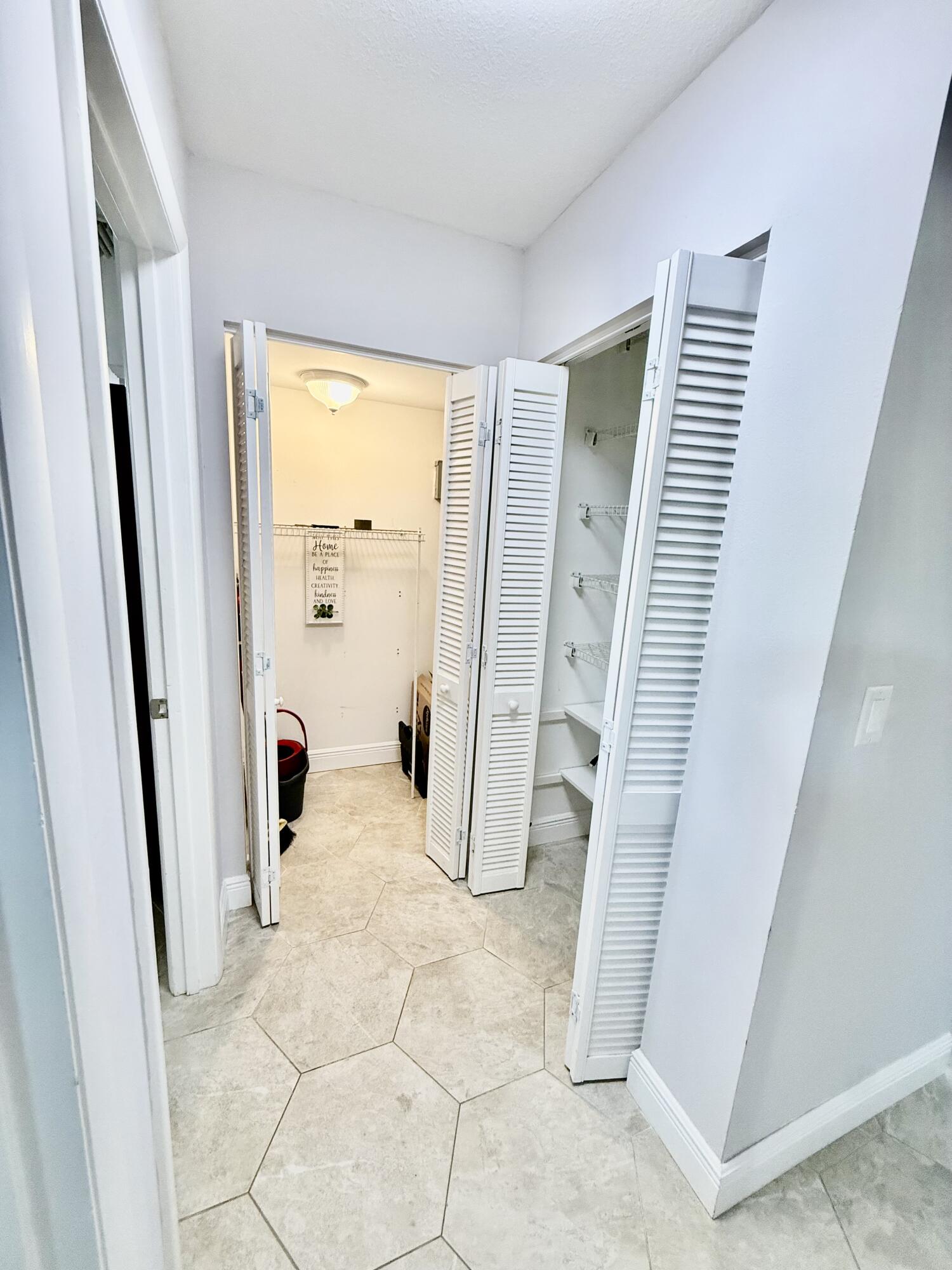 HIGH POINT OF FORT PIERCE CONDOMINIUM SECTION 1 - Residential Lease