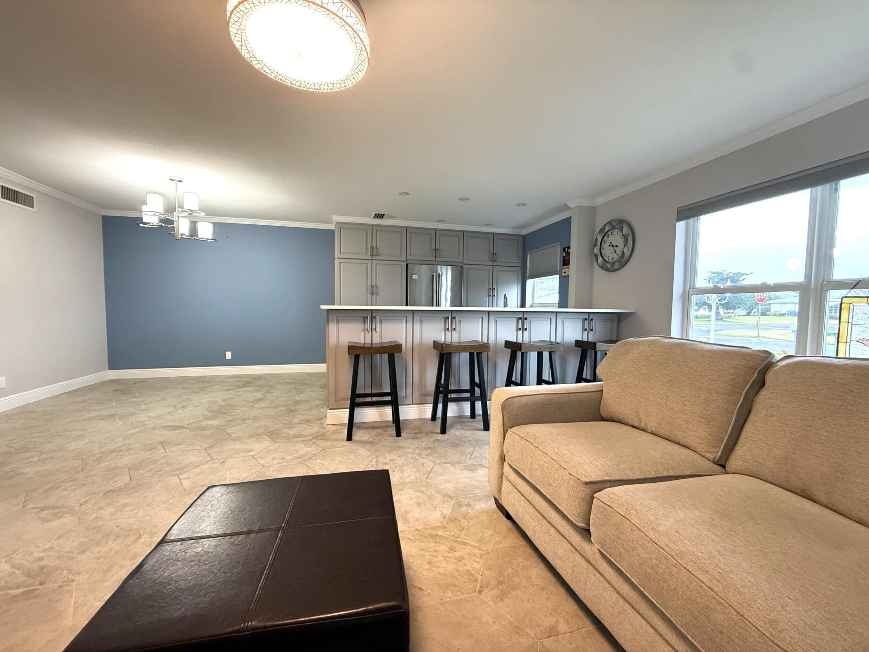 HIGH POINT OF FORT PIERCE CONDOMINIUM SECTION 1 - Residential Lease