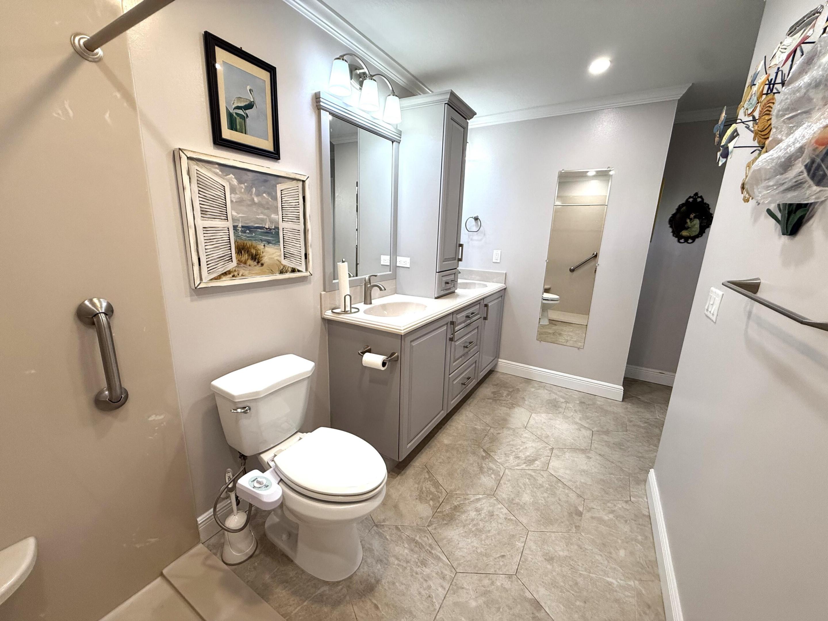 HIGH POINT OF FORT PIERCE CONDOMINIUM SECTION 1 - Residential Lease