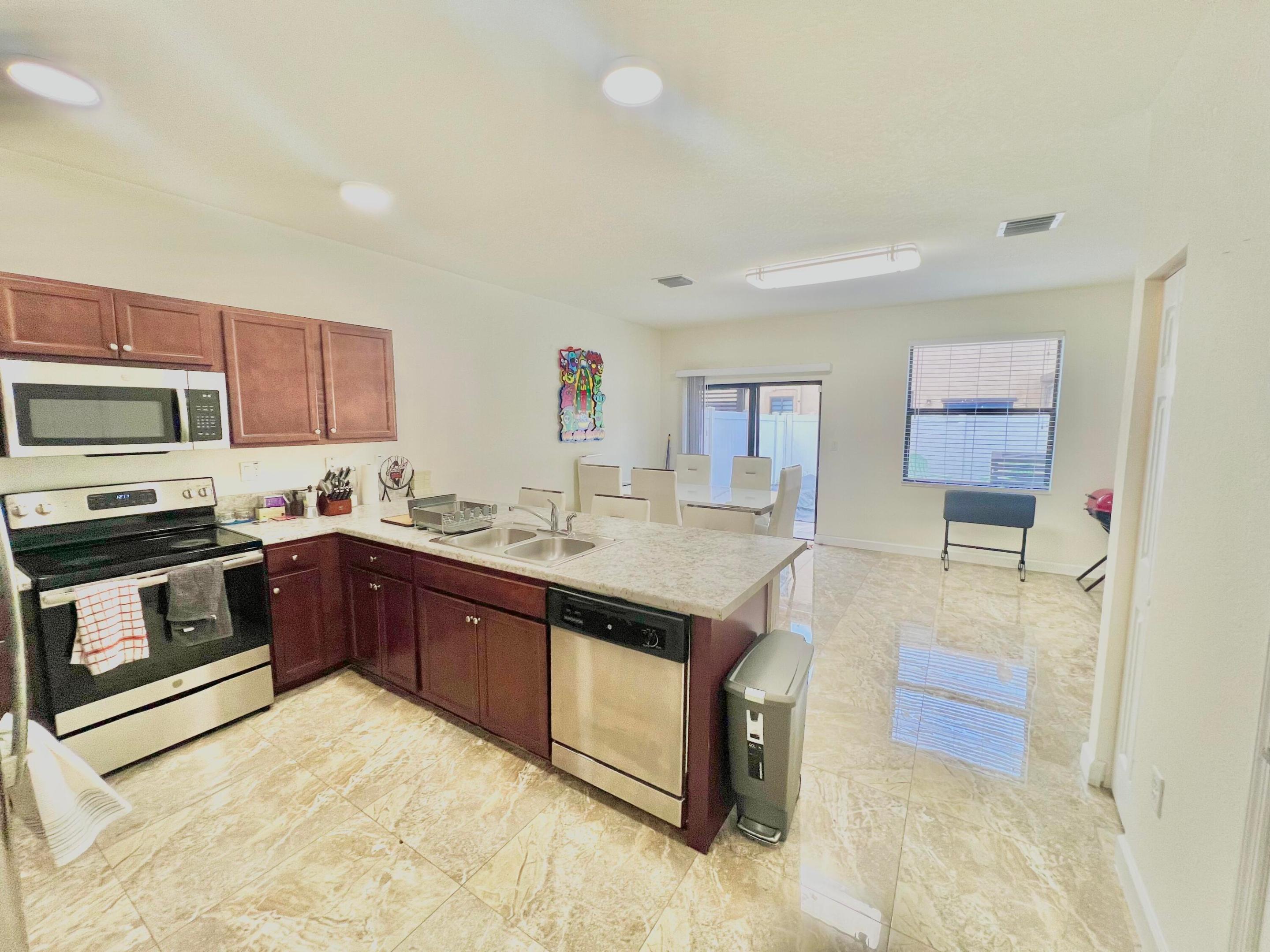 AQUABELLA SECTION TWO - Residential