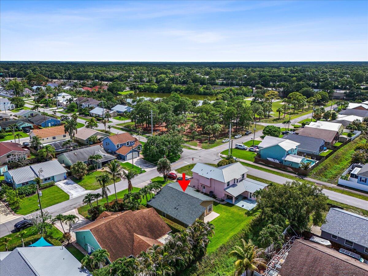 NORTH PALM BEACH HEIGHTS - Residential