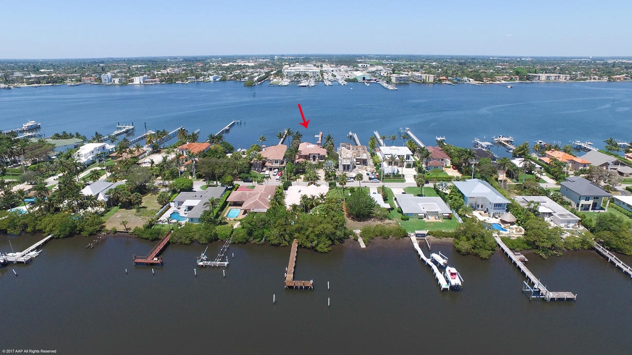 LAKE SHORES LANTANA - Residential