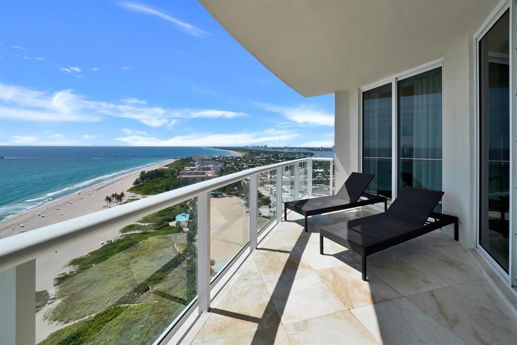 RITZ CARLTON RESIDENCES - Residential