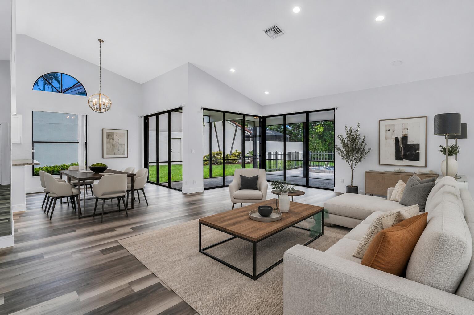 BOCA GREENS - Residential