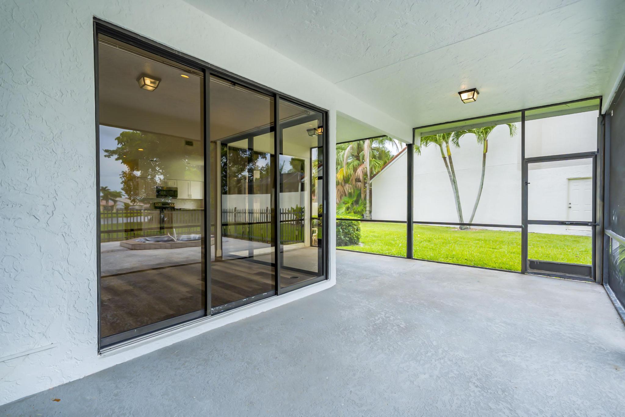 BOCA GREENS - Residential