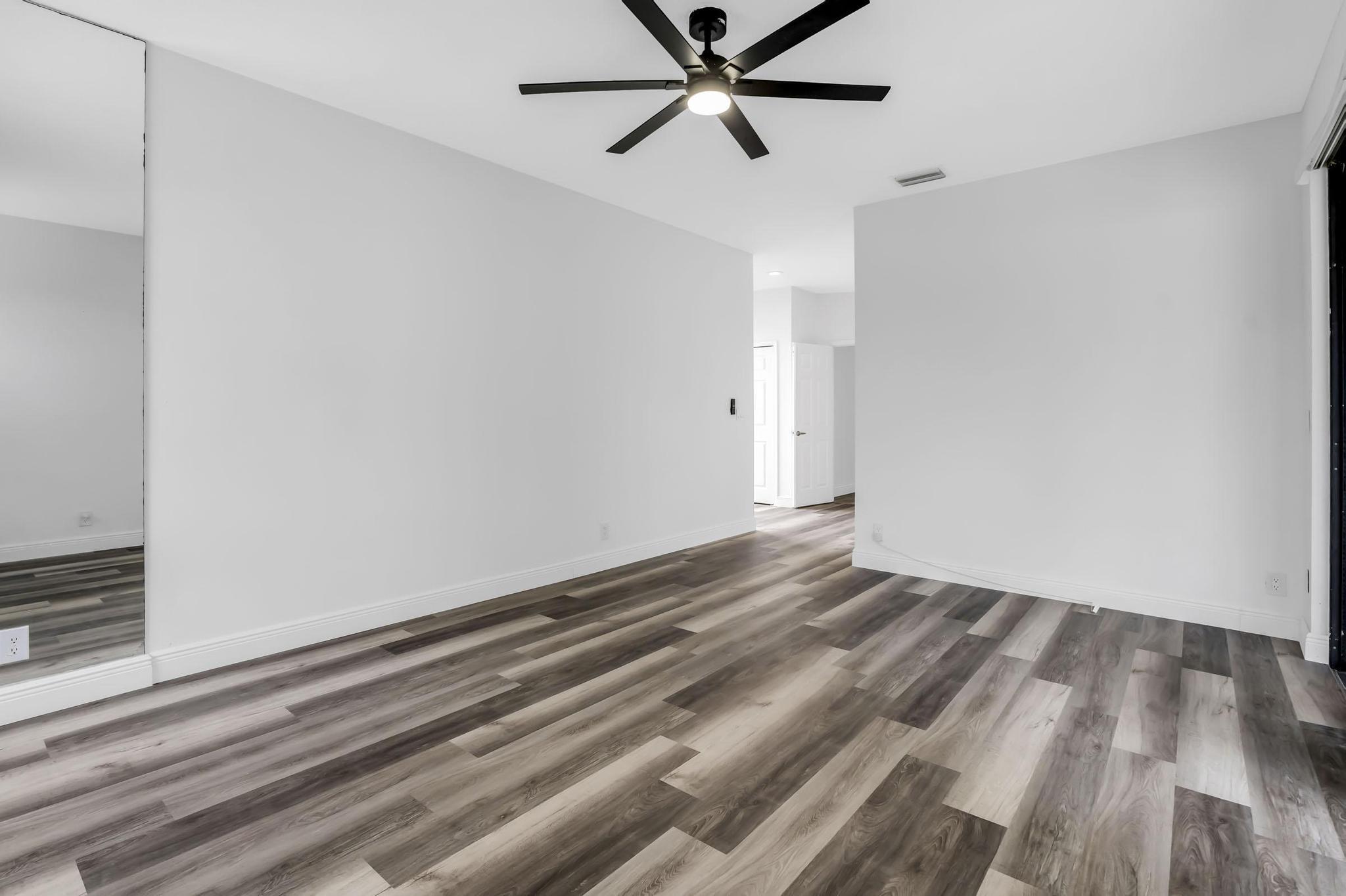 BOCA GREENS - Residential