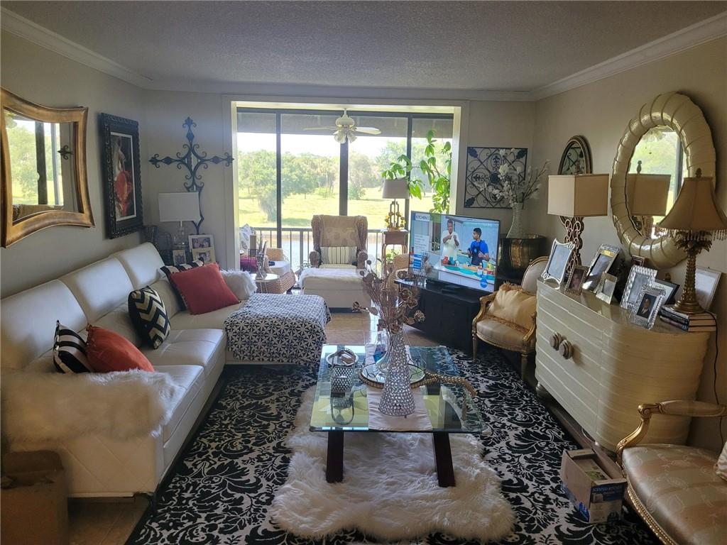 INTERNATIONAL VILLAGE - Residential