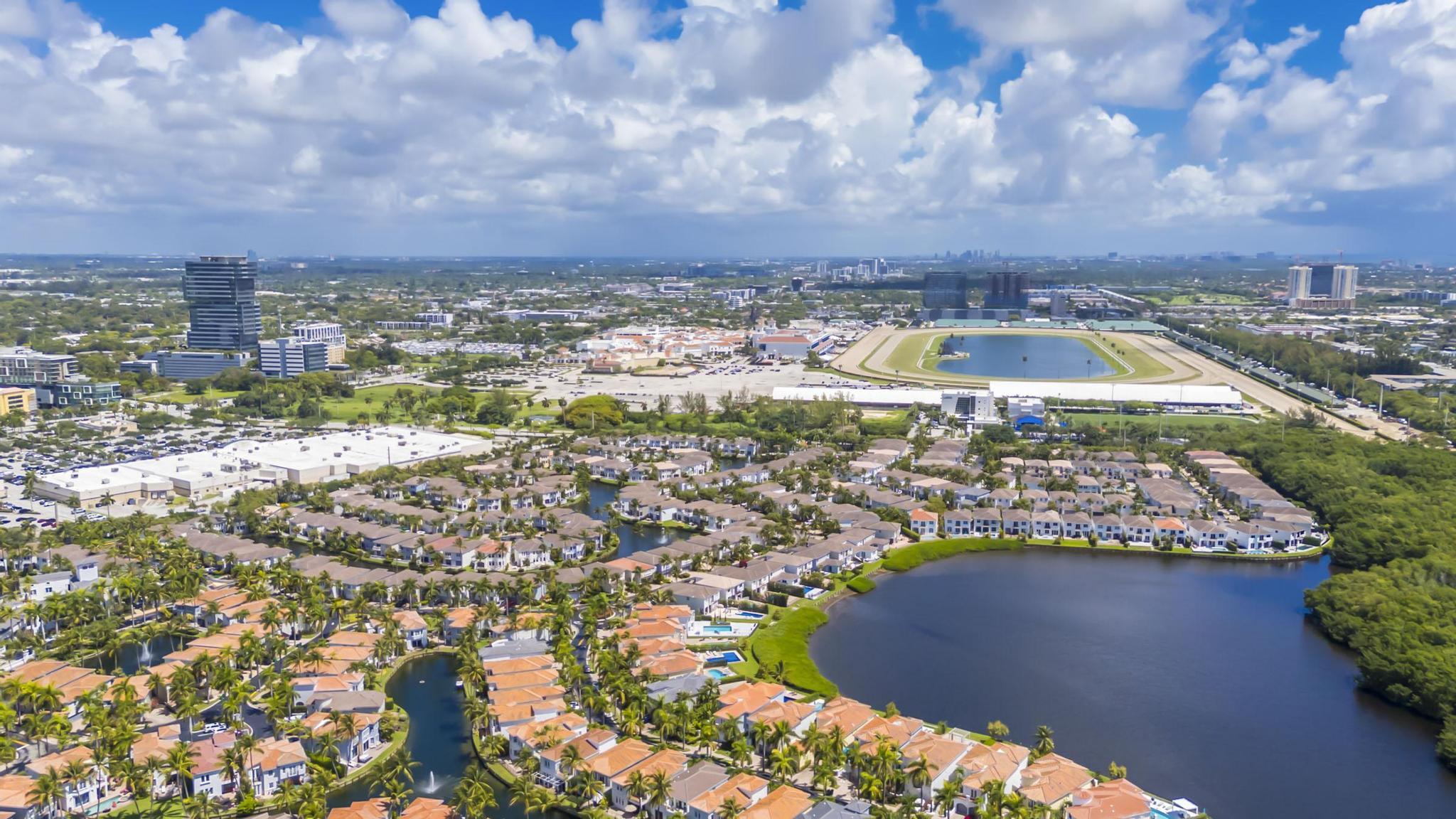 CORONADO CONDO- TOWER II - Residential