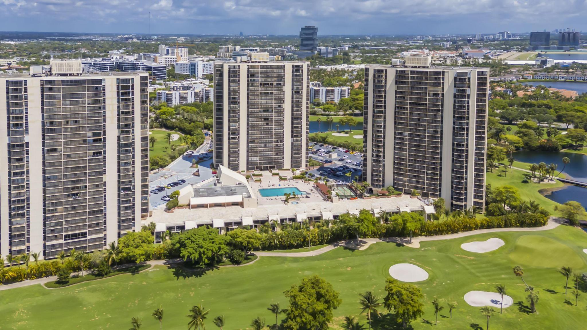 CORONADO CONDO- TOWER II - Residential