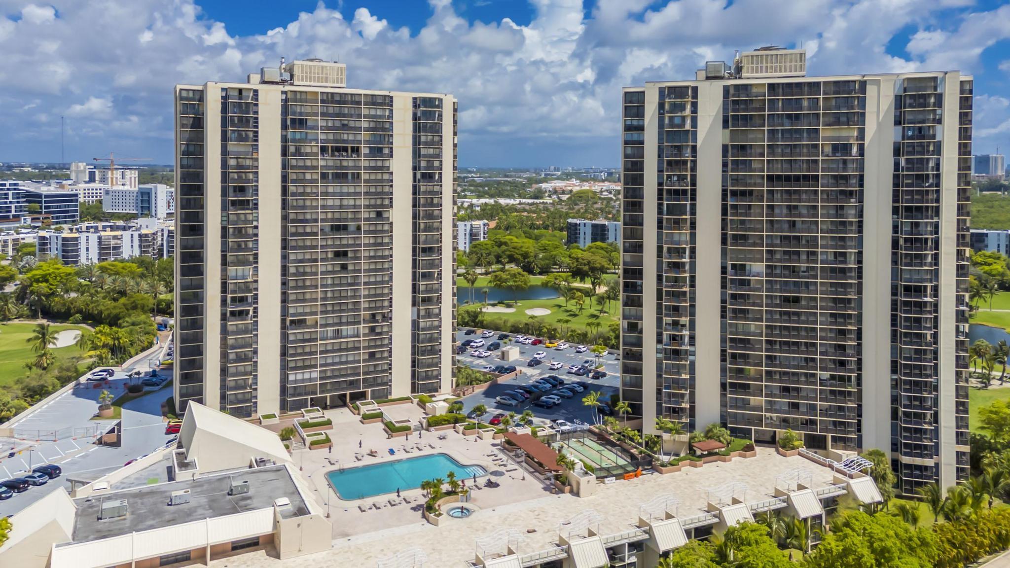 CORONADO CONDO- TOWER II - Residential
