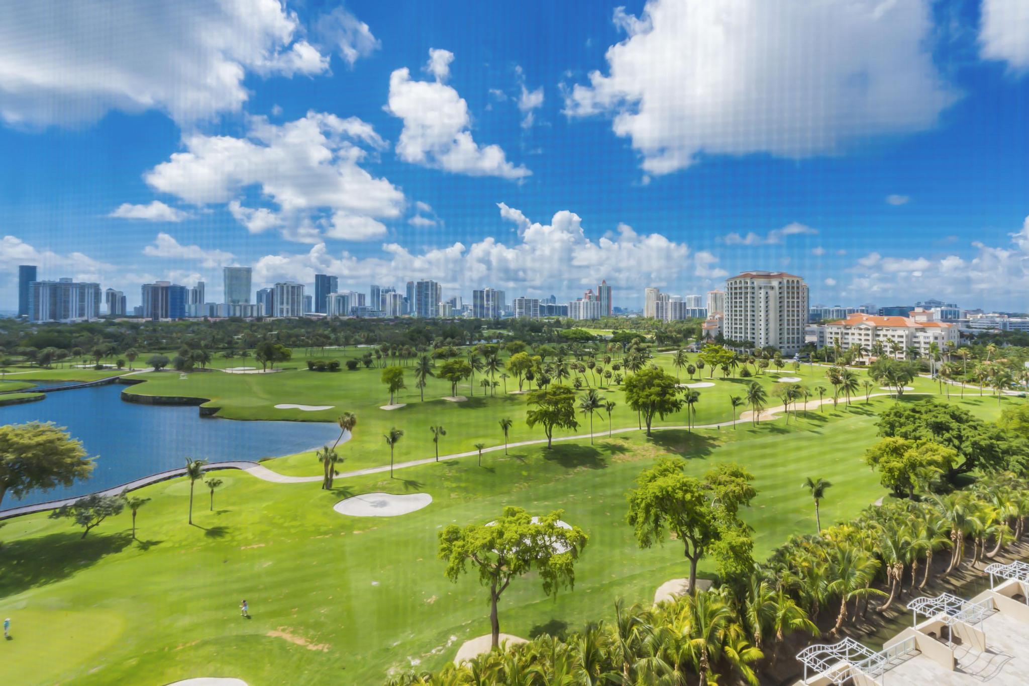 CORONADO CONDO- TOWER II - Residential