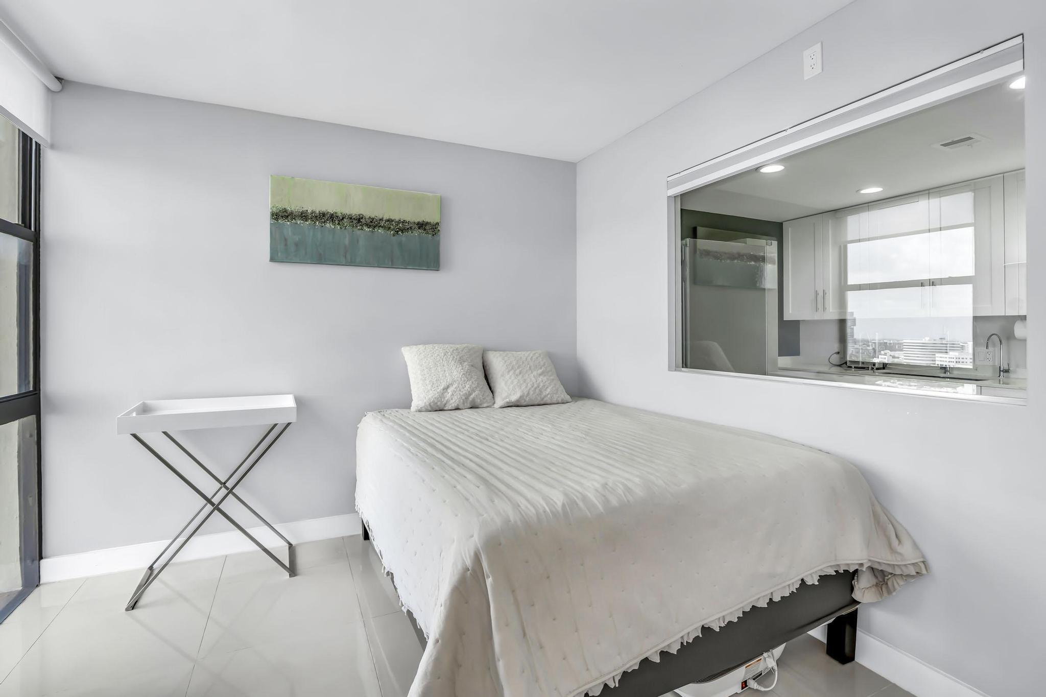 CORONADO CONDO- TOWER II - Residential
