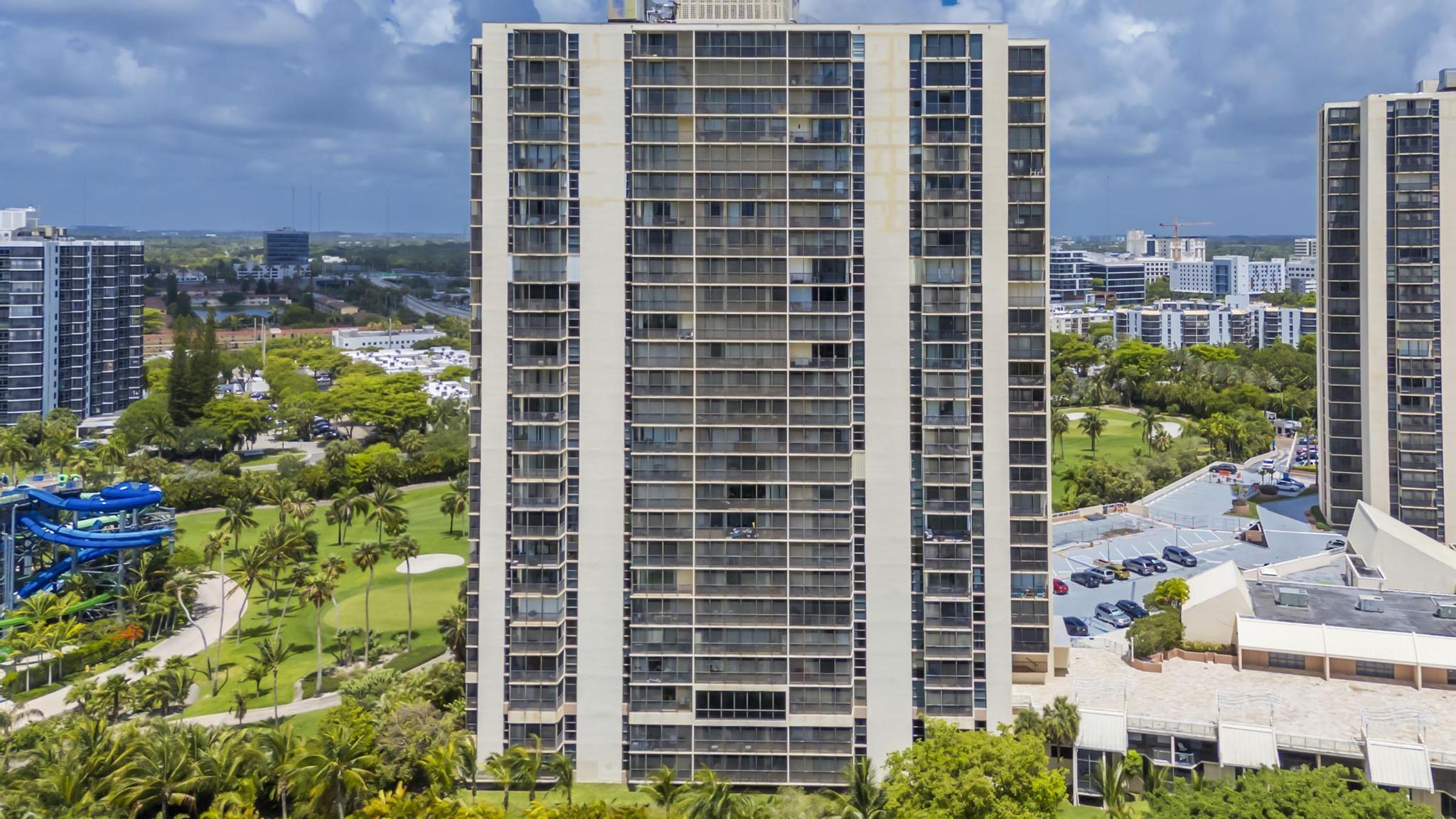CORONADO CONDO- TOWER II - Residential