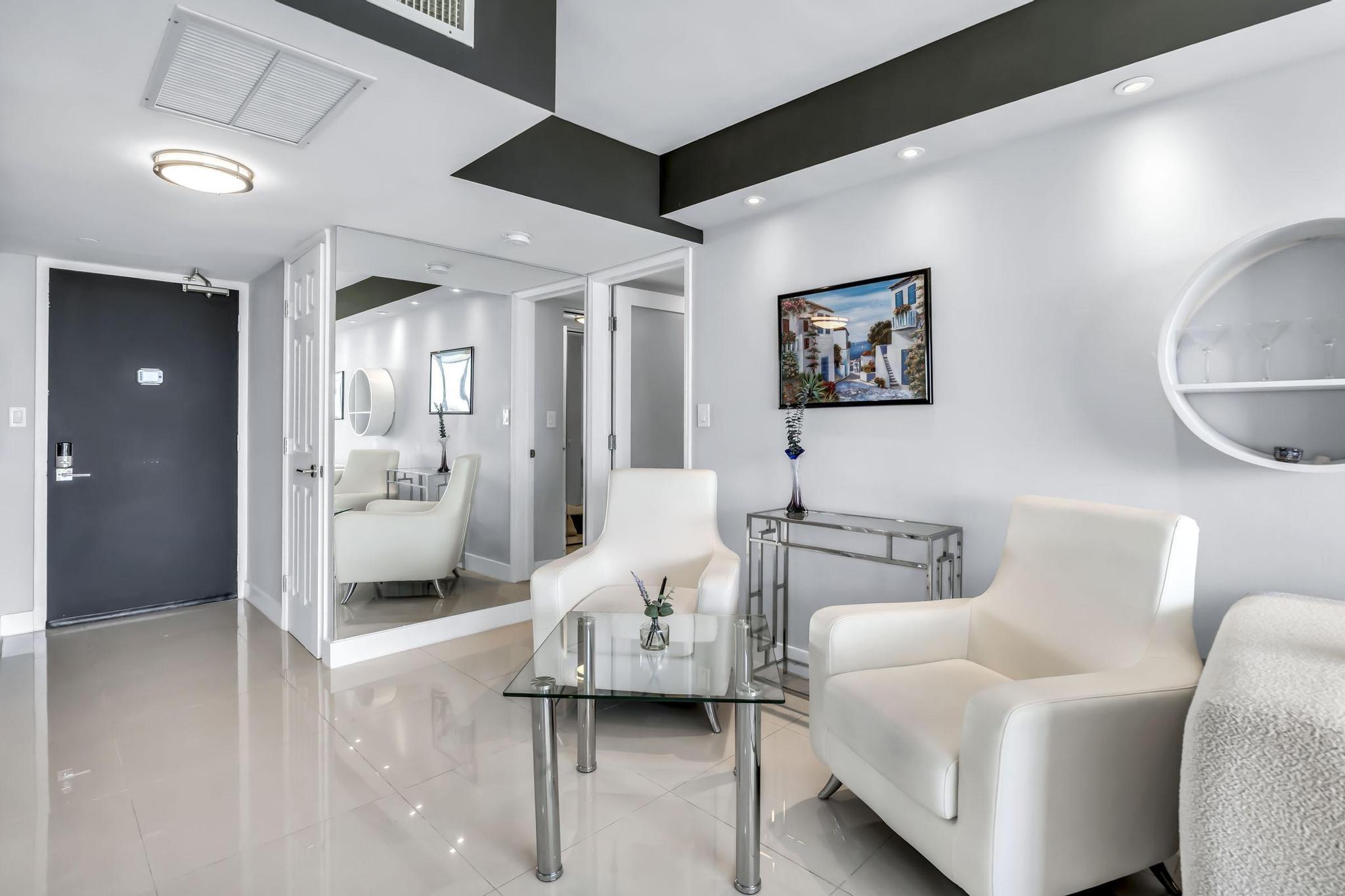 CORONADO CONDO- TOWER II - Residential