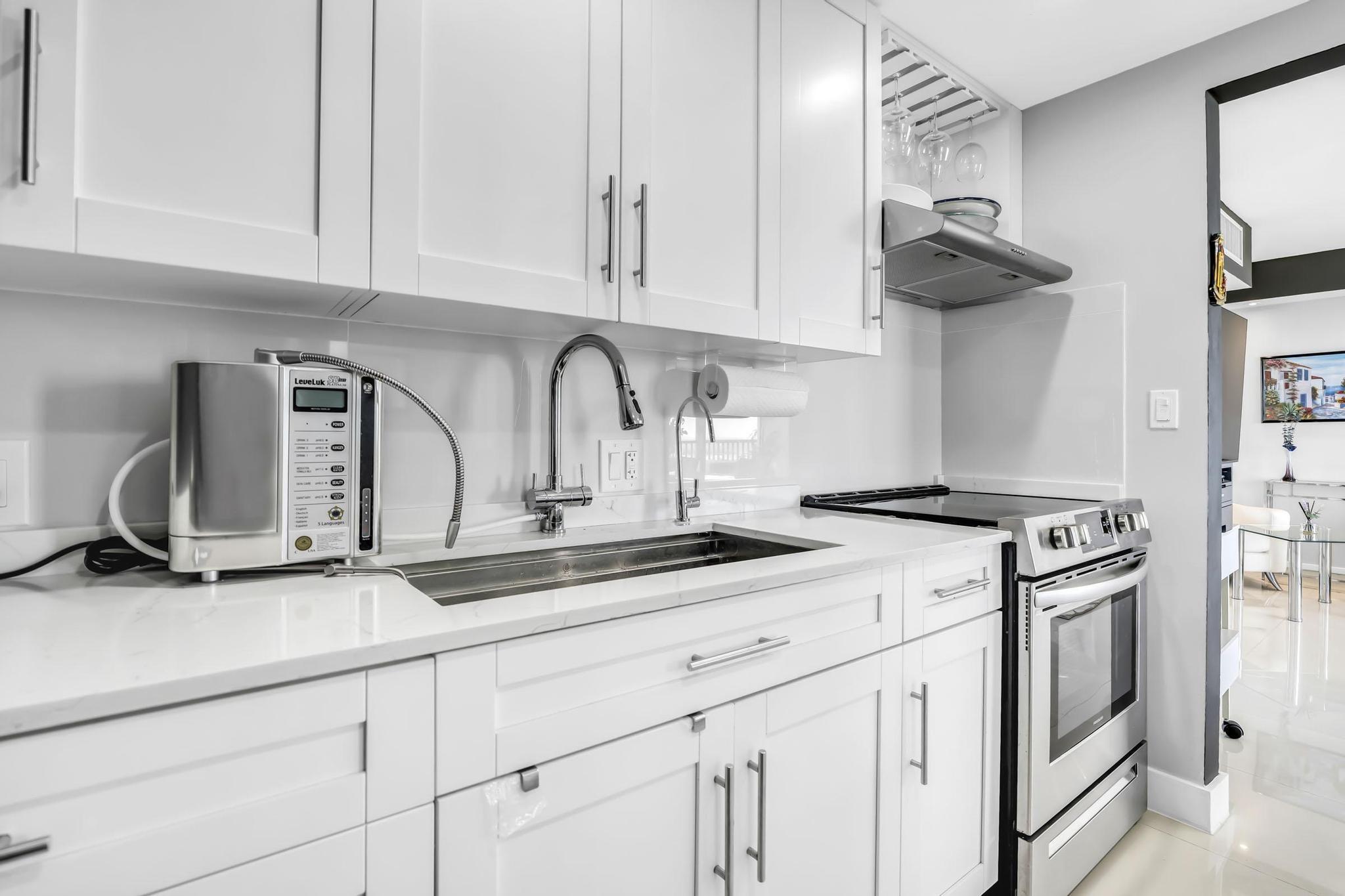 CORONADO CONDO- TOWER II - Residential