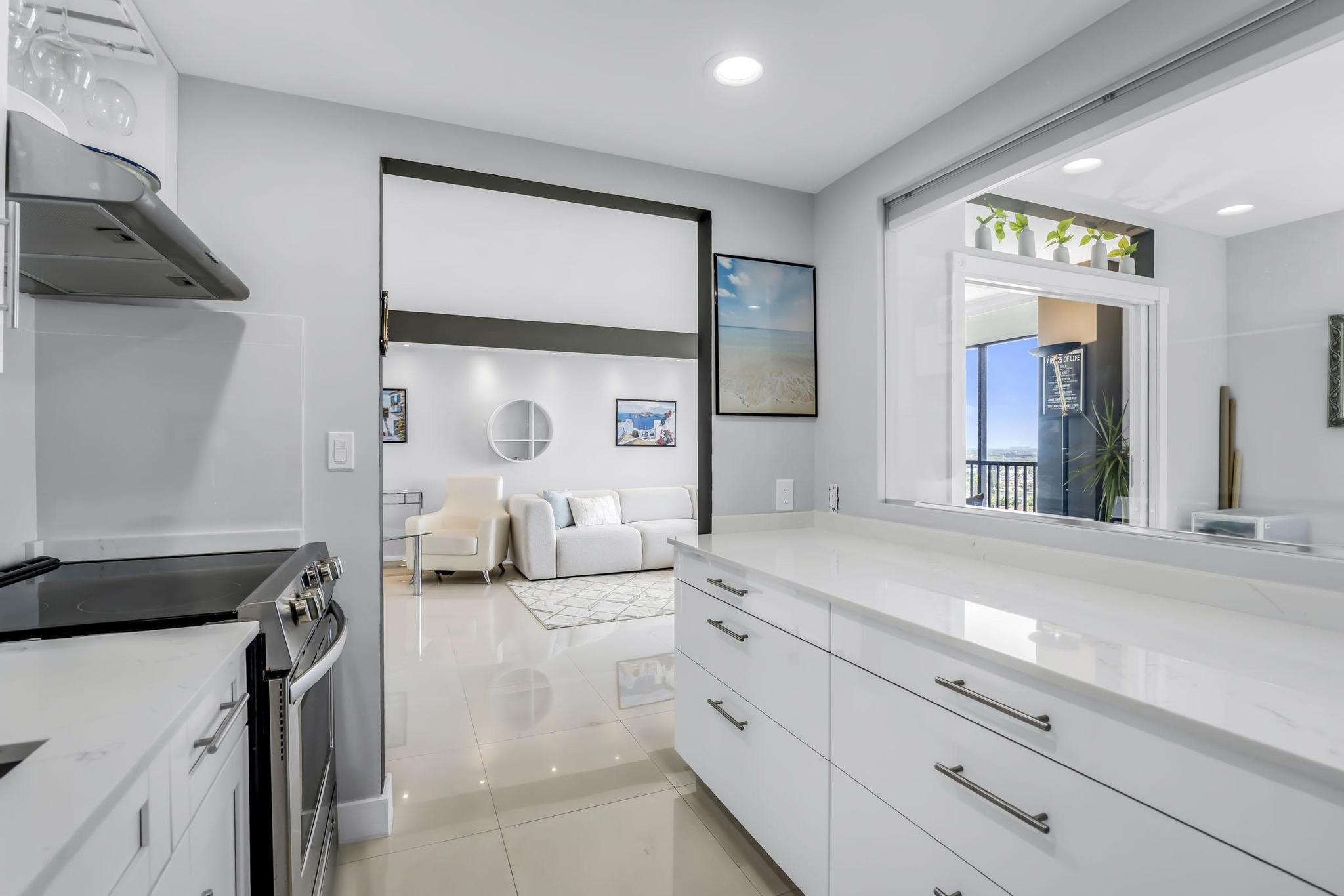 CORONADO CONDO- TOWER II - Residential