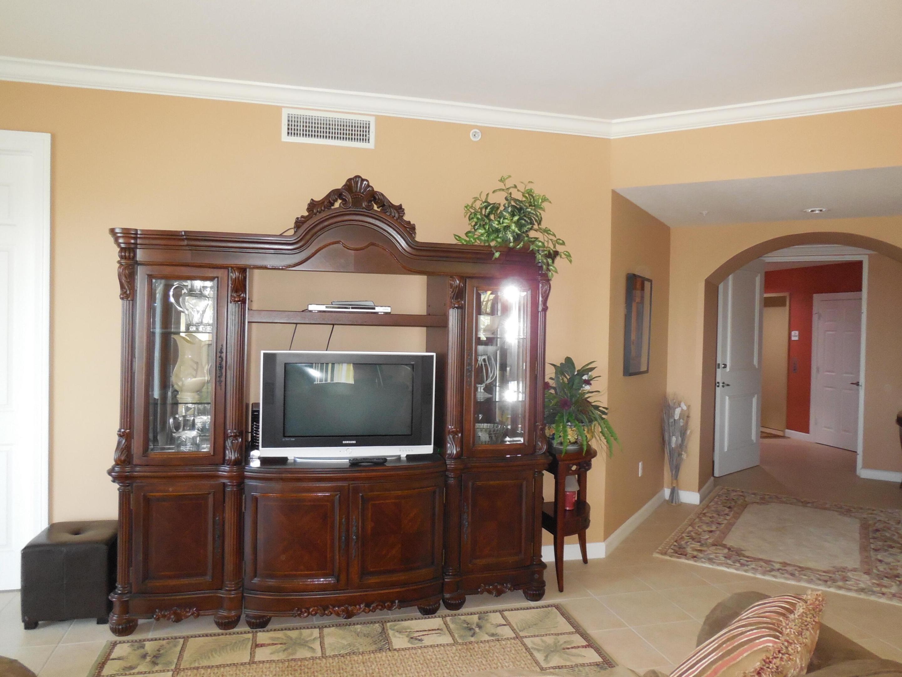JUNO OCEAN KEY CONDO - Residential Lease