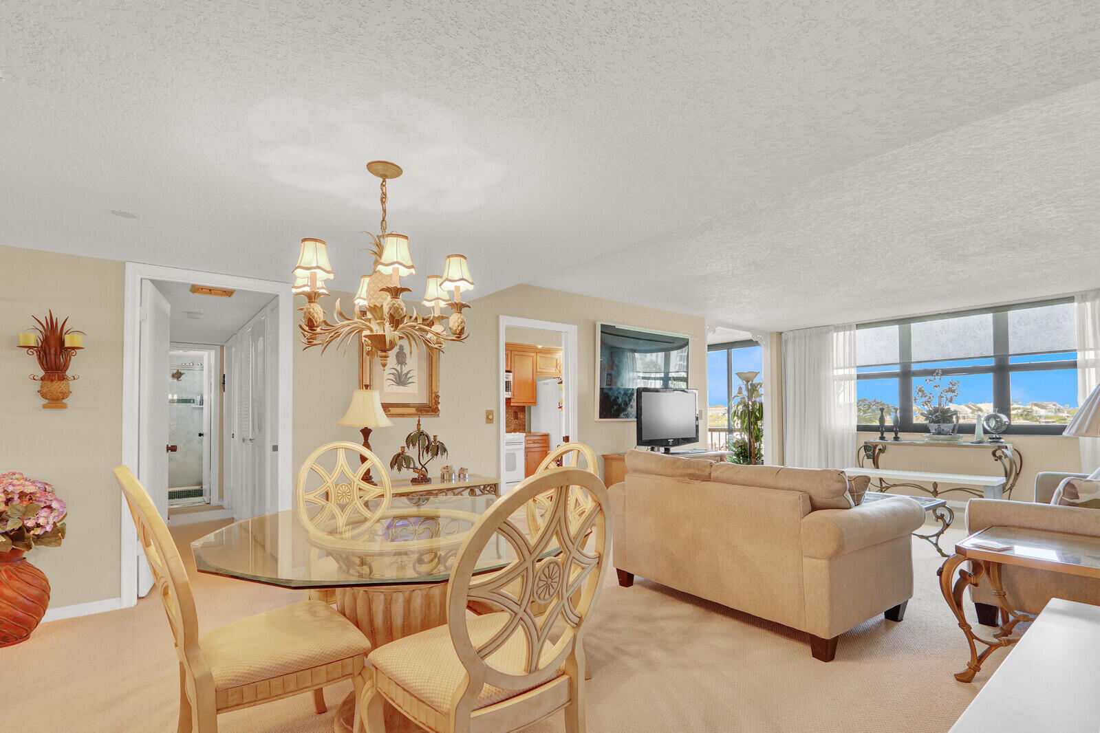 JUPITER COVE - Residential