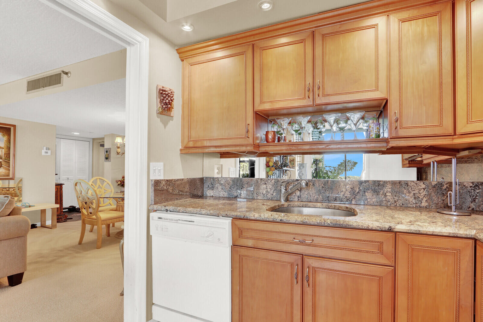 JUPITER COVE - Residential