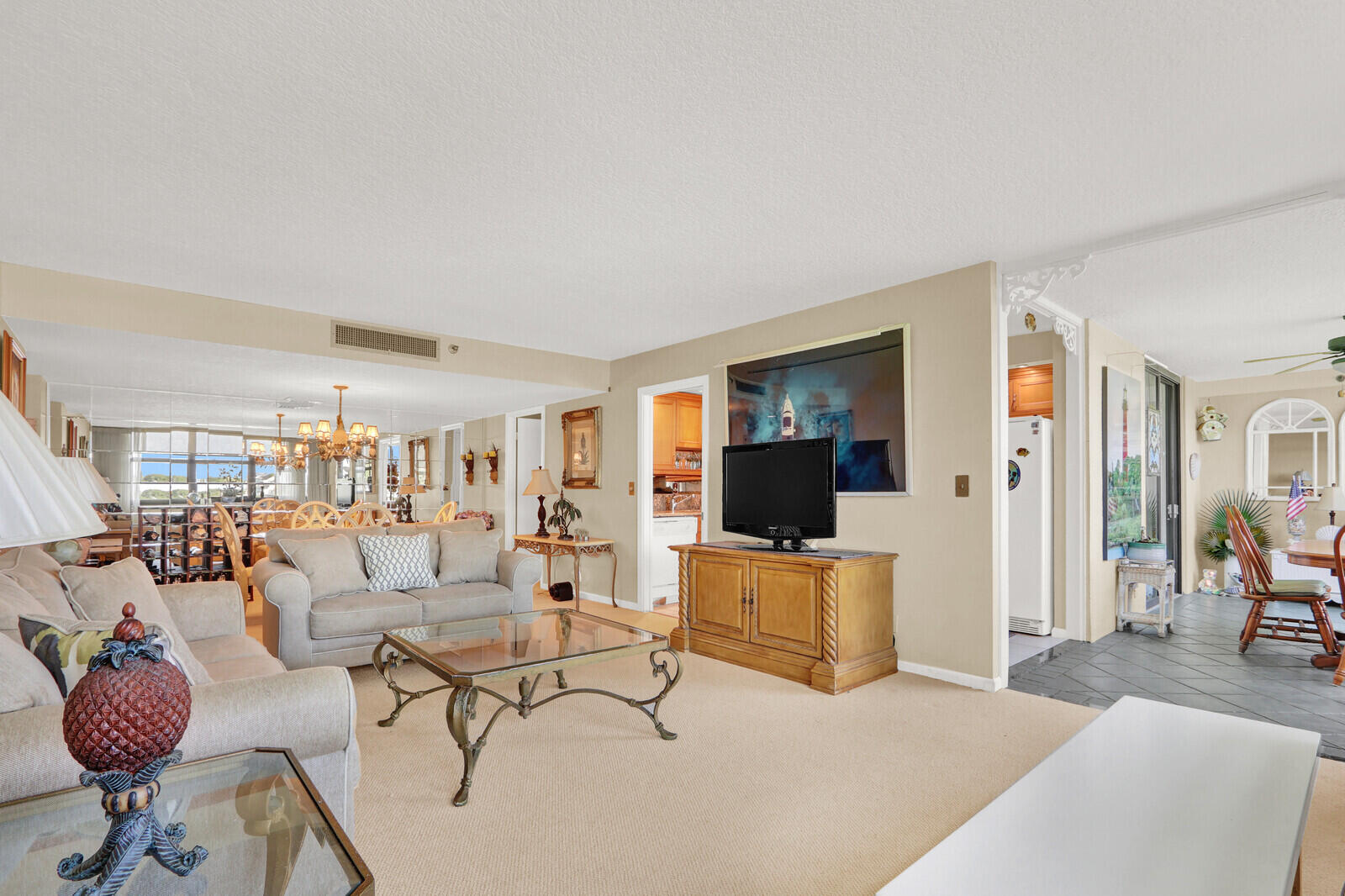 JUPITER COVE - Residential