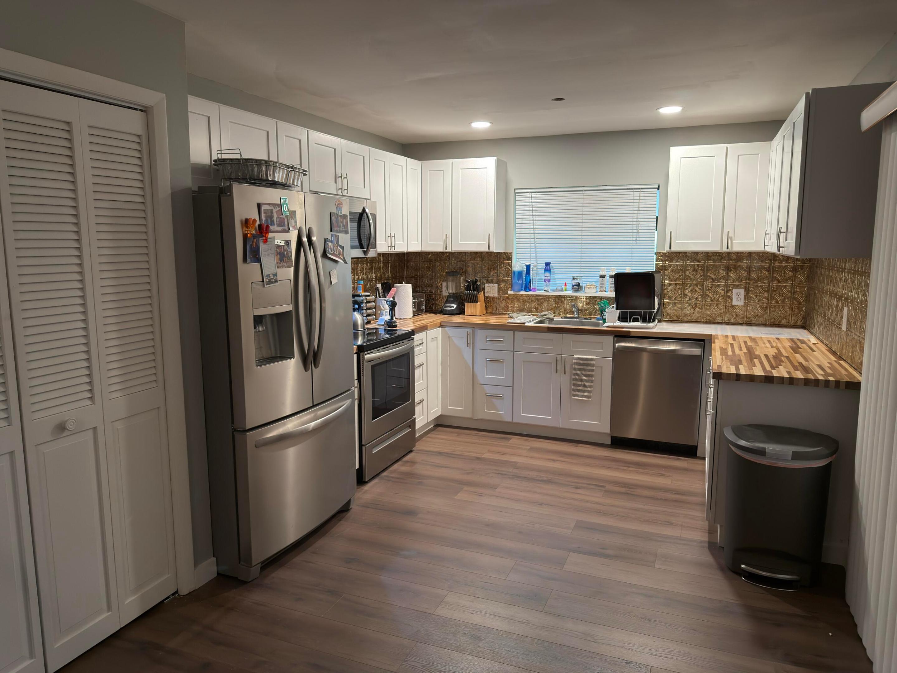 STARLING COURT AT MARTIN DOWNS (AKA MARTIN DOWNS P - Residential