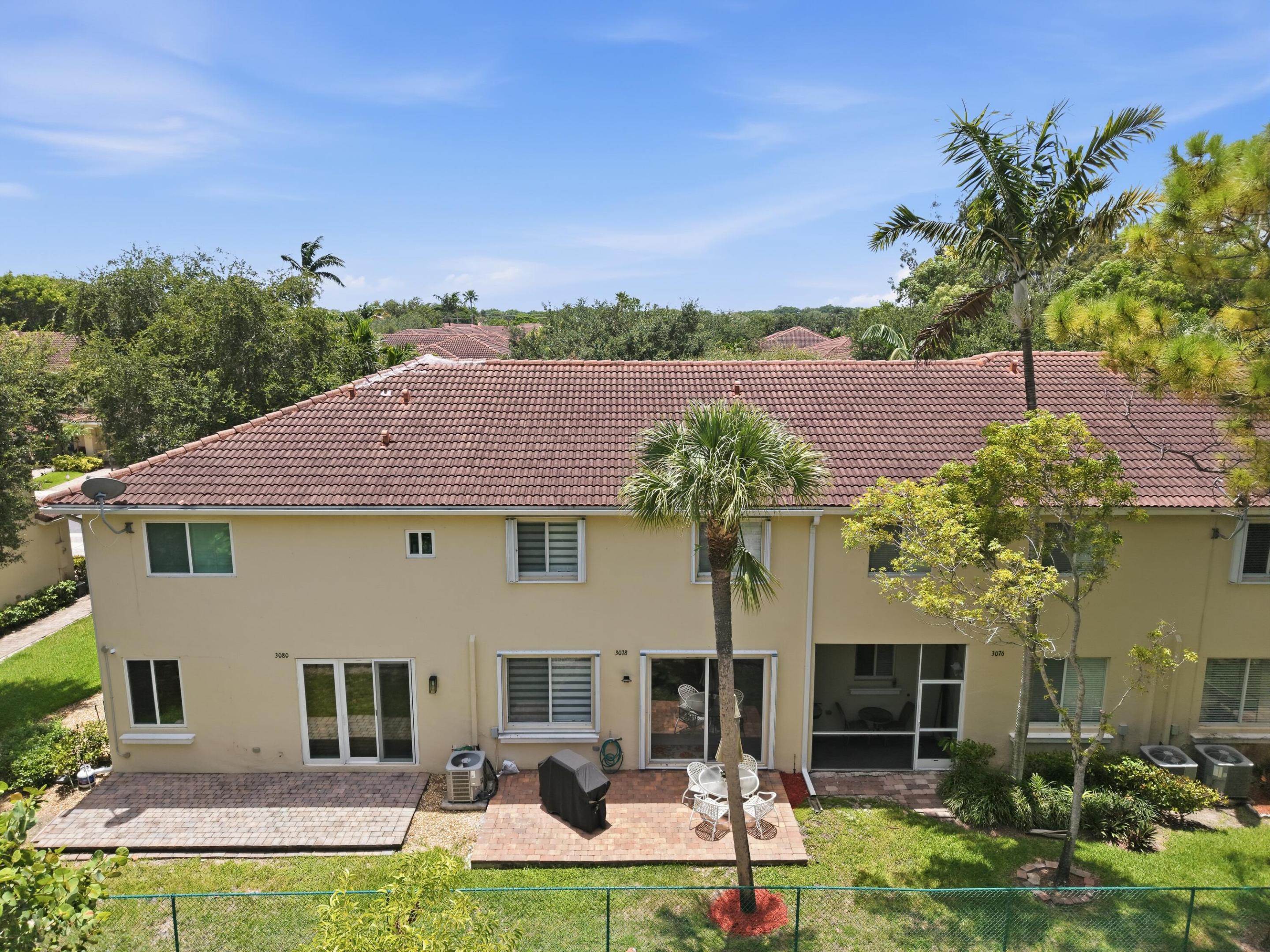 QUANTUM PARK TOWNHOMES - Residential